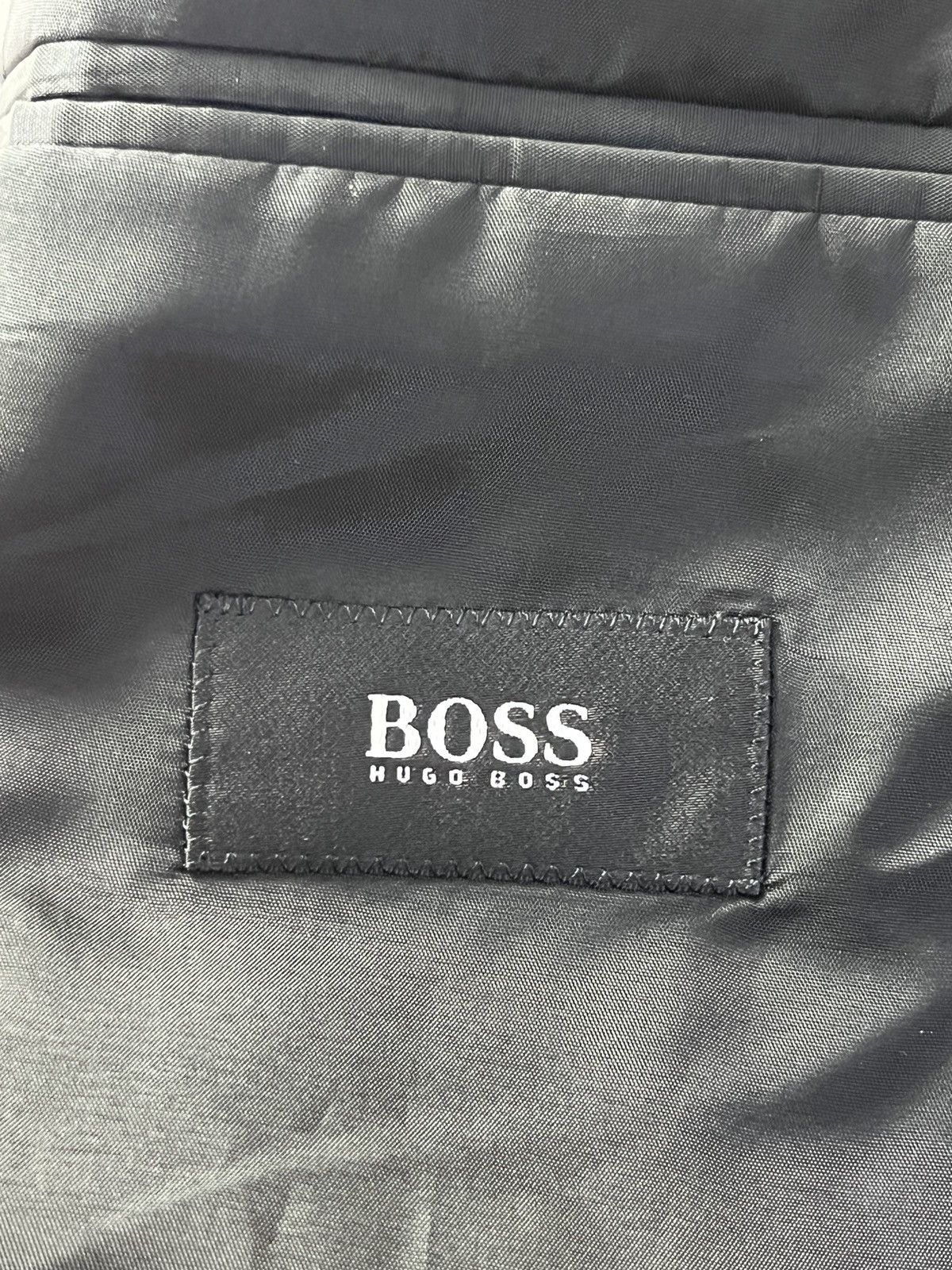 Hugo Boss Vintage Hugo Boss Rossellini/Movie Suit 2 pieces Size 48R - 9 Thumbnail
