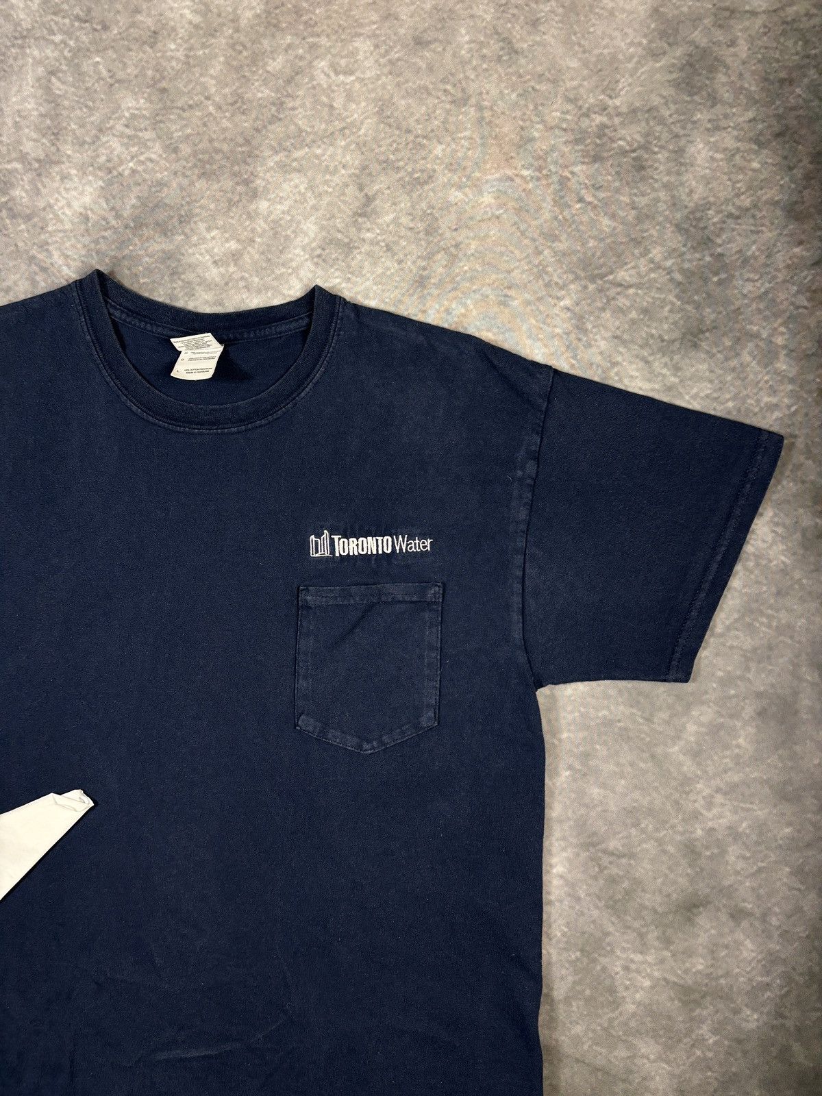 Vintage Vintage Toronto Water Tee Shirt Employee Uniform Service ON Size US M / EU 48-50 / 2 - 3 Thumbnail