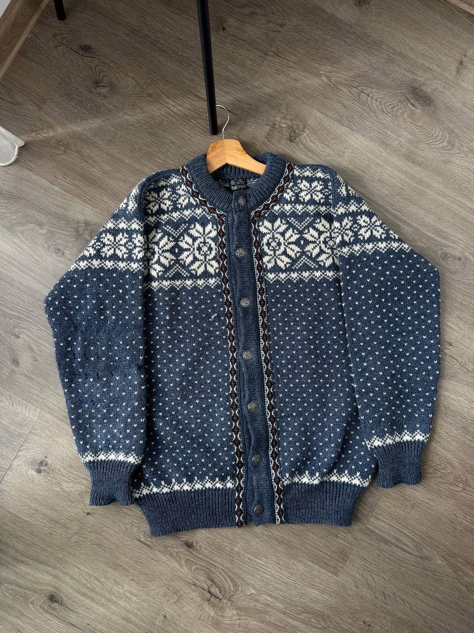 Dale Of Norway × Vintage Dale of Norway Cardigan Wool Nordic Snowflake Knit Sweater Size US M / EU 48-50 / 2 - 1 Thumbnail