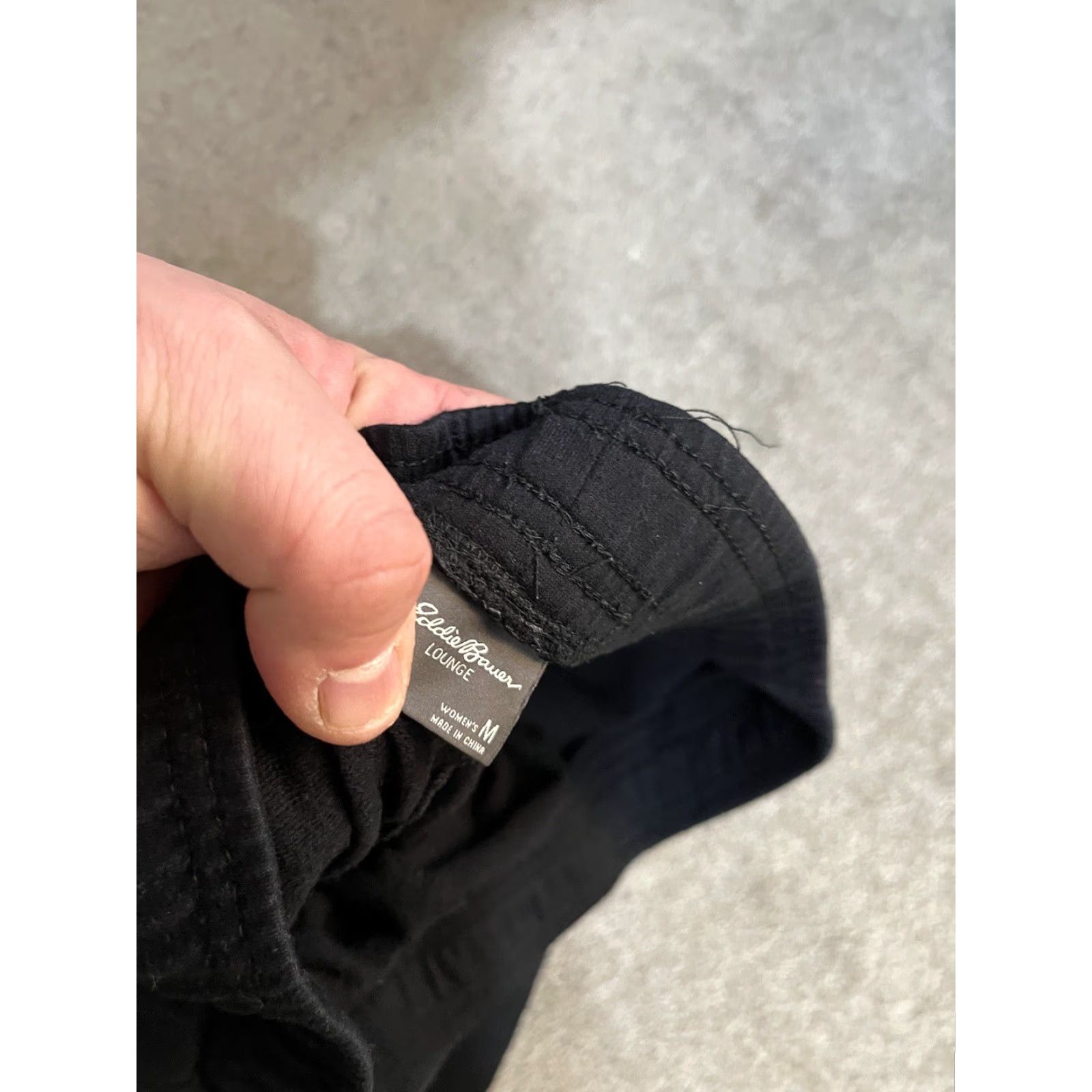 Eddie Bauer Eddie Bauer Black pull on lounge pants Pants Regular Women Medium Black Polyester Blend Sports Casual Womens Size 25" / US 0 / IT 36 - 5 Thumbnail