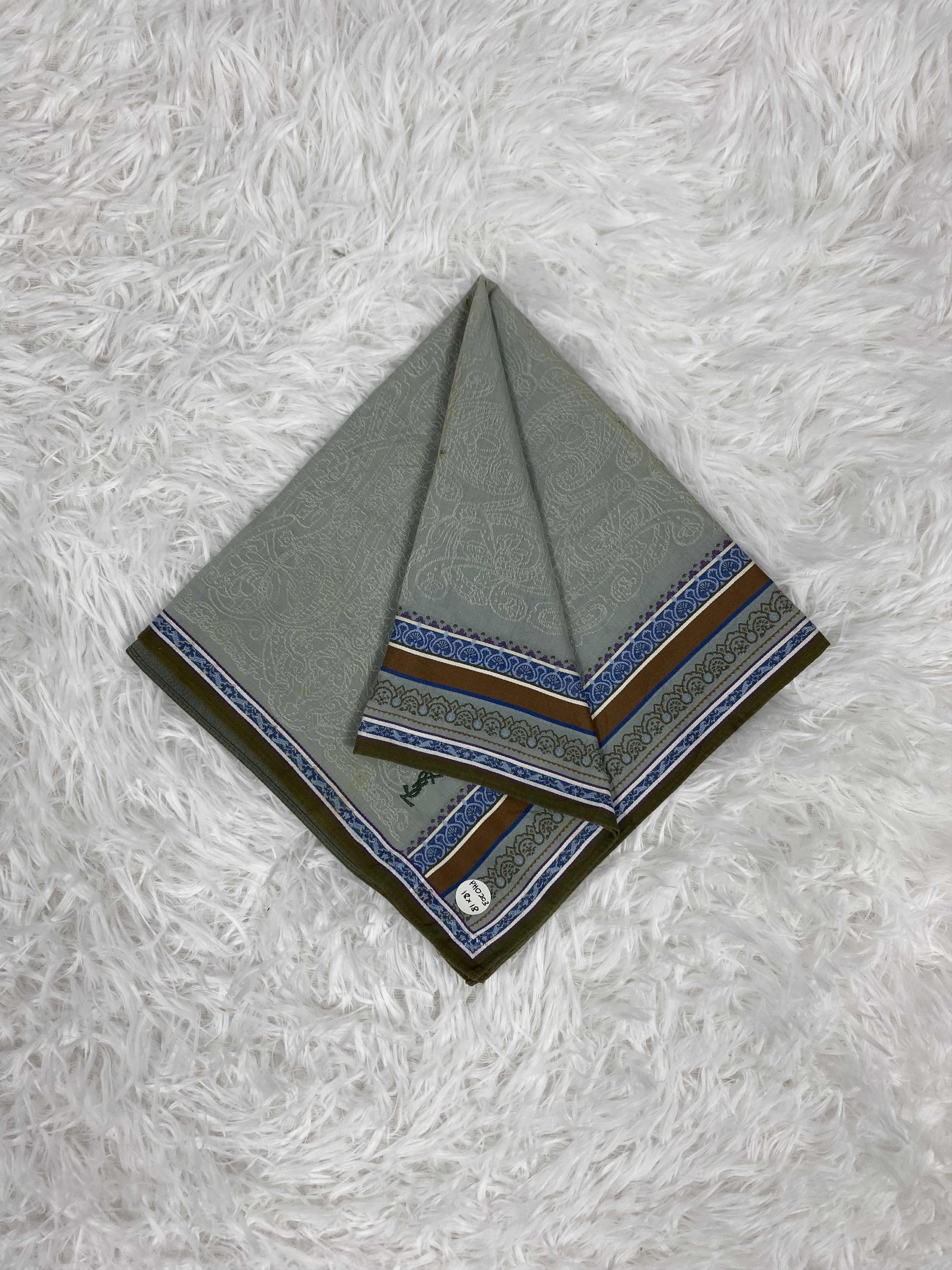 Vintage × Yves Saint Laurent Vintage Yves Saint Laurent Handkerchief Neckerchief PH0203 Size ONE SIZE - 1 Thumbnail