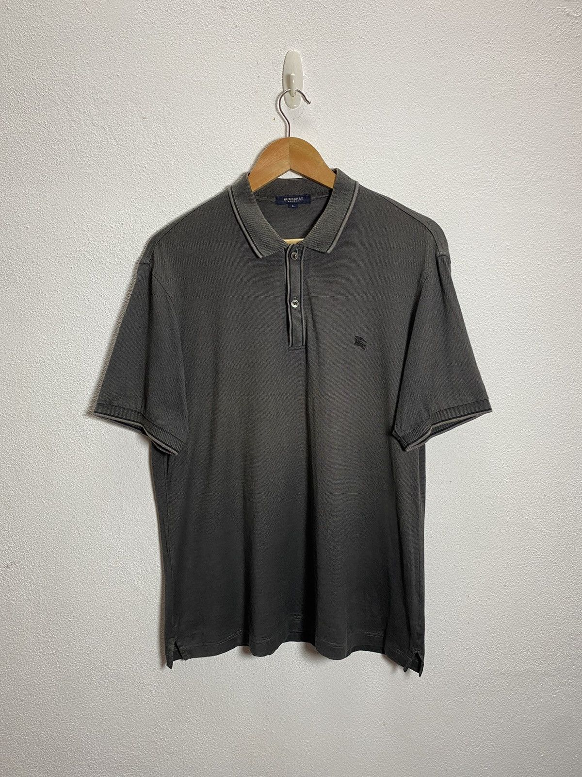 Burberry Burberry Polos Shirts Embroidery Logo Size US L / EU 52-54 / 3 - 1 Thumbnail