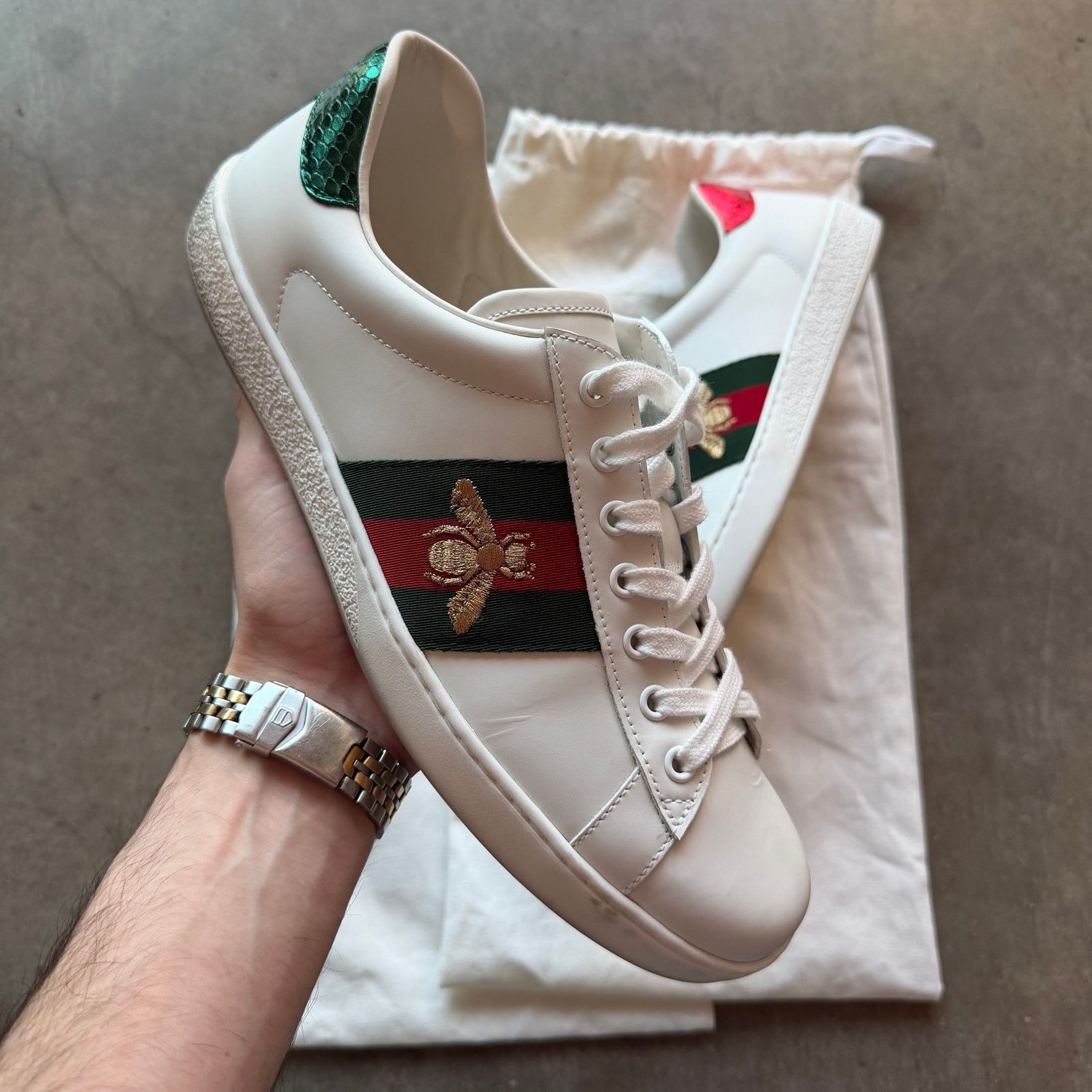 Gucci Gucci Ace Sneaker Embroidered Bees Size US 8.5 / EU 41-42 - 1 Thumbnail