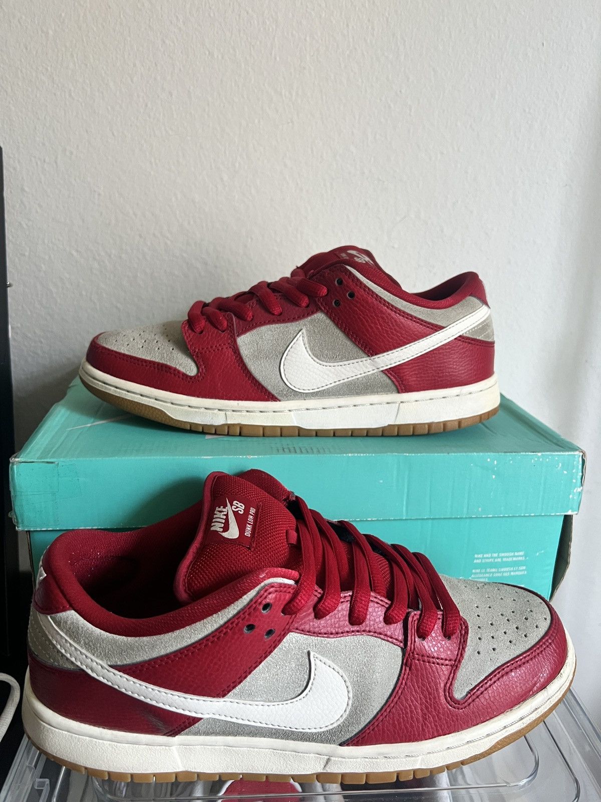 Nike SB Size 9.5 - Nike Dunk Pro SB Low Valentines Day Size US 9.5 / EU 42-43 - 2 Thumbnail