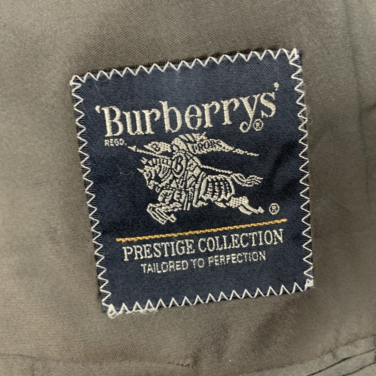 Burberry Vintage Burberry London Luxury Coat Blazer Size US M / EU 48-50 / 2 - 7 Thumbnail