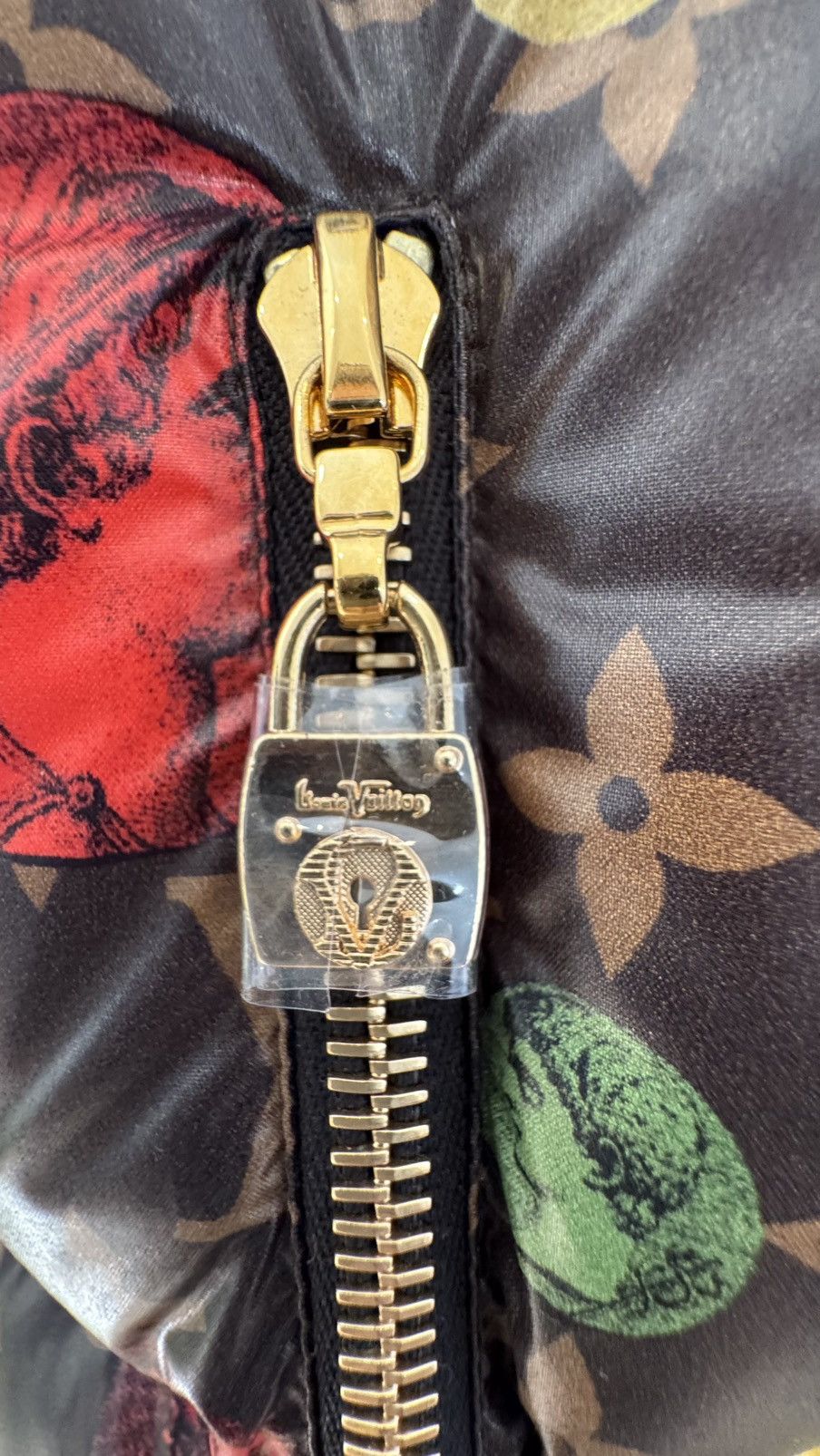 Louis Vuitton Louis Vuitton x Fornasetti Down Puffer Jacket Size XS / US 0-2 / IT 36-38 - 9 Thumbnail