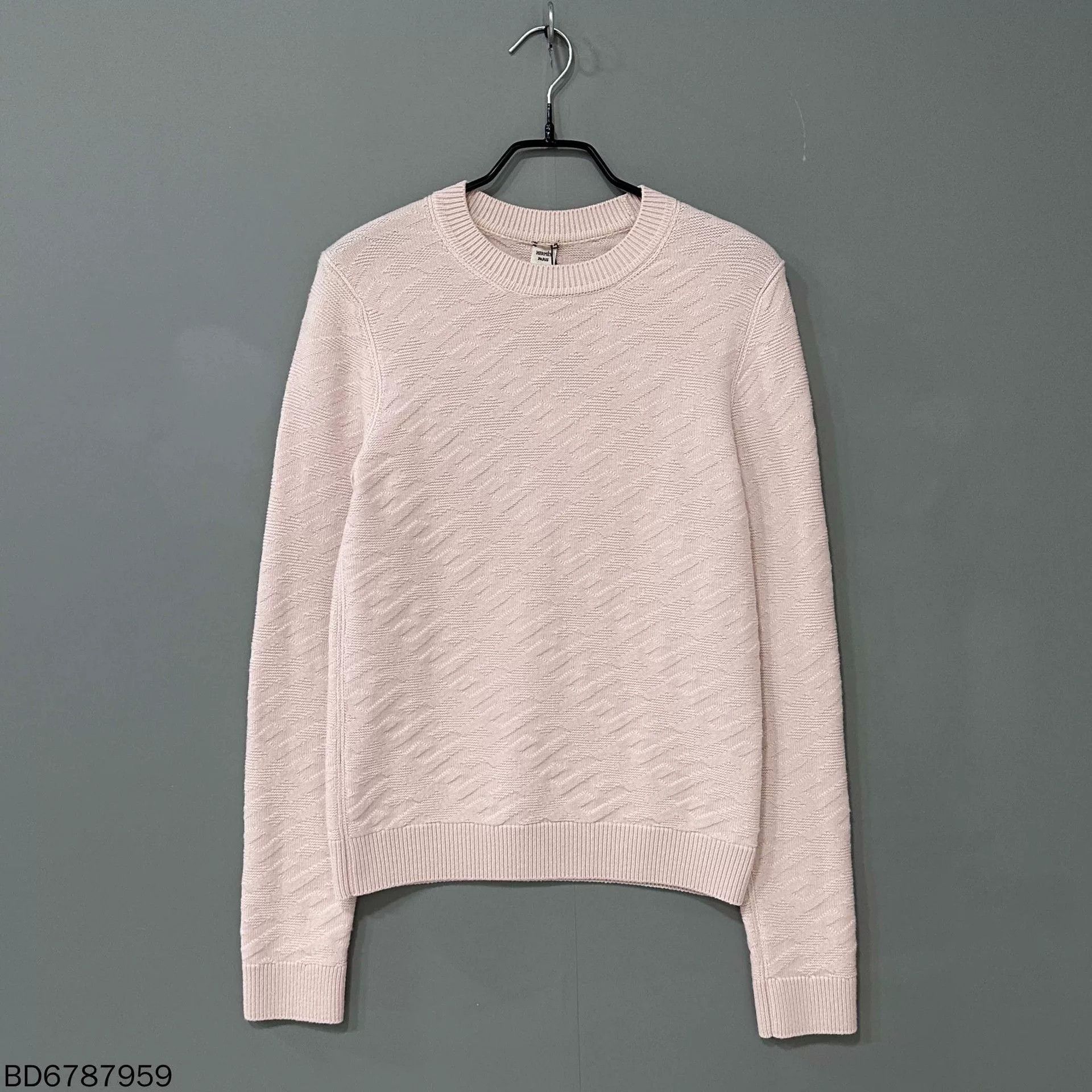 Hermes Pink Wool Logo Embossed Knit Top Size US S / EU 44-46 / 1 - 1 Thumbnail