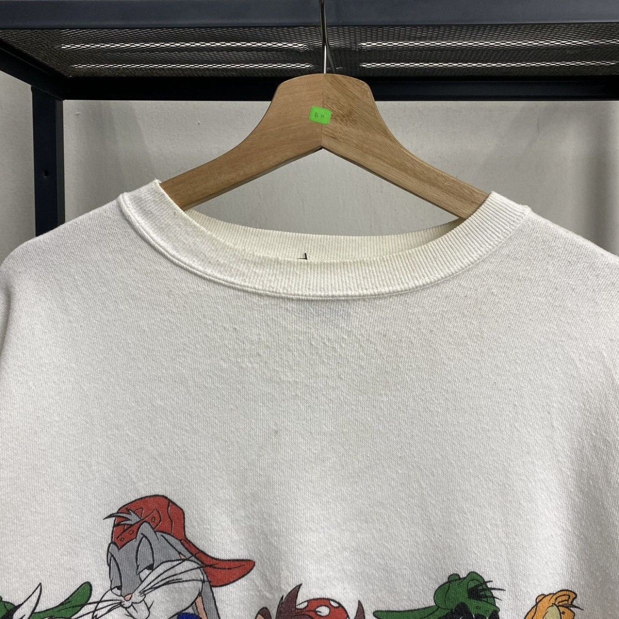 Warner Bros 1993 Looney Tunes Hip Hop Graphic Crewneck Sweatshirts Size US XL / EU 56 / 4 - 8 Thumbnail