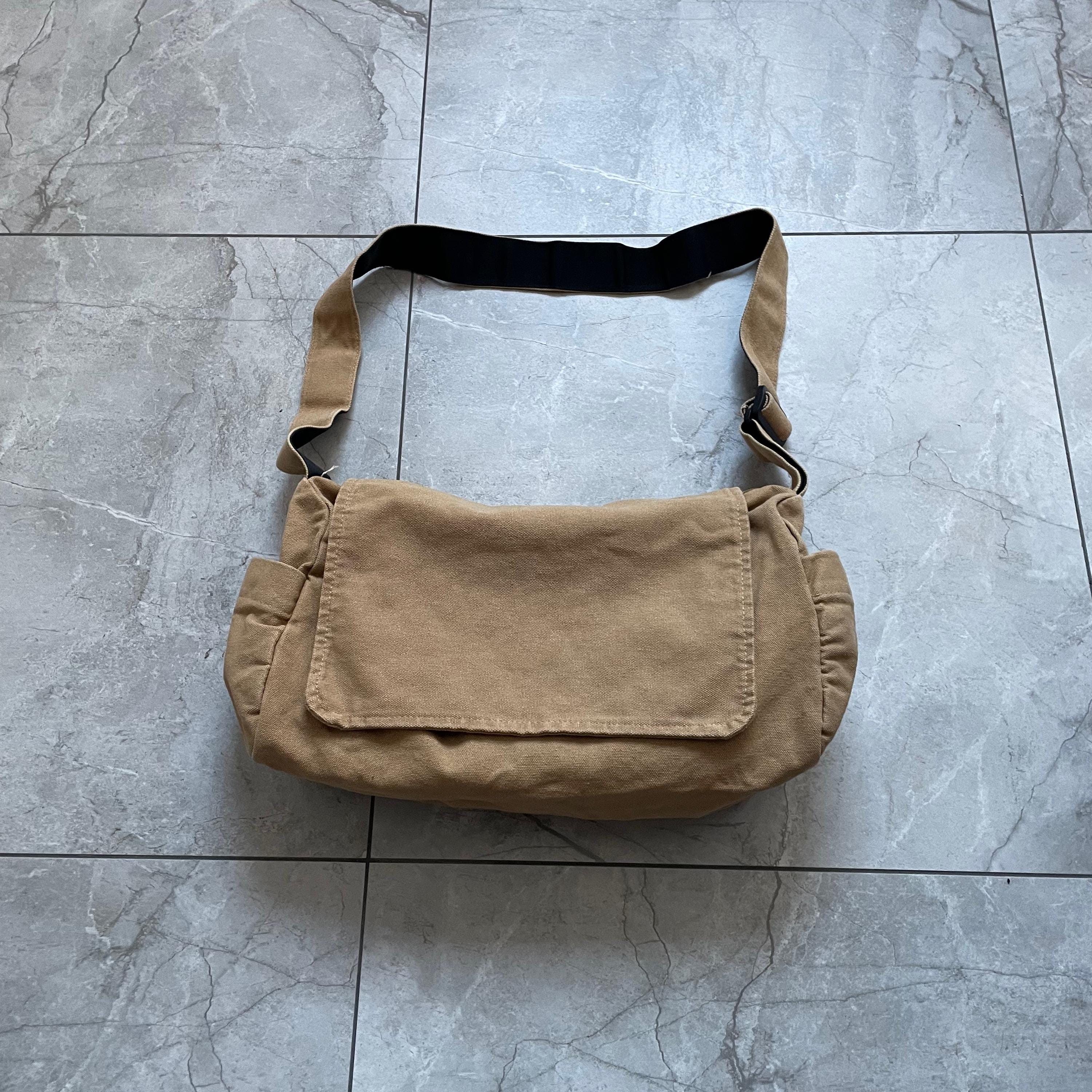 Other Canvas Crossbody Bag classic bag zip alt y2k opium grunge Size ONE SIZE - 6 Thumbnail