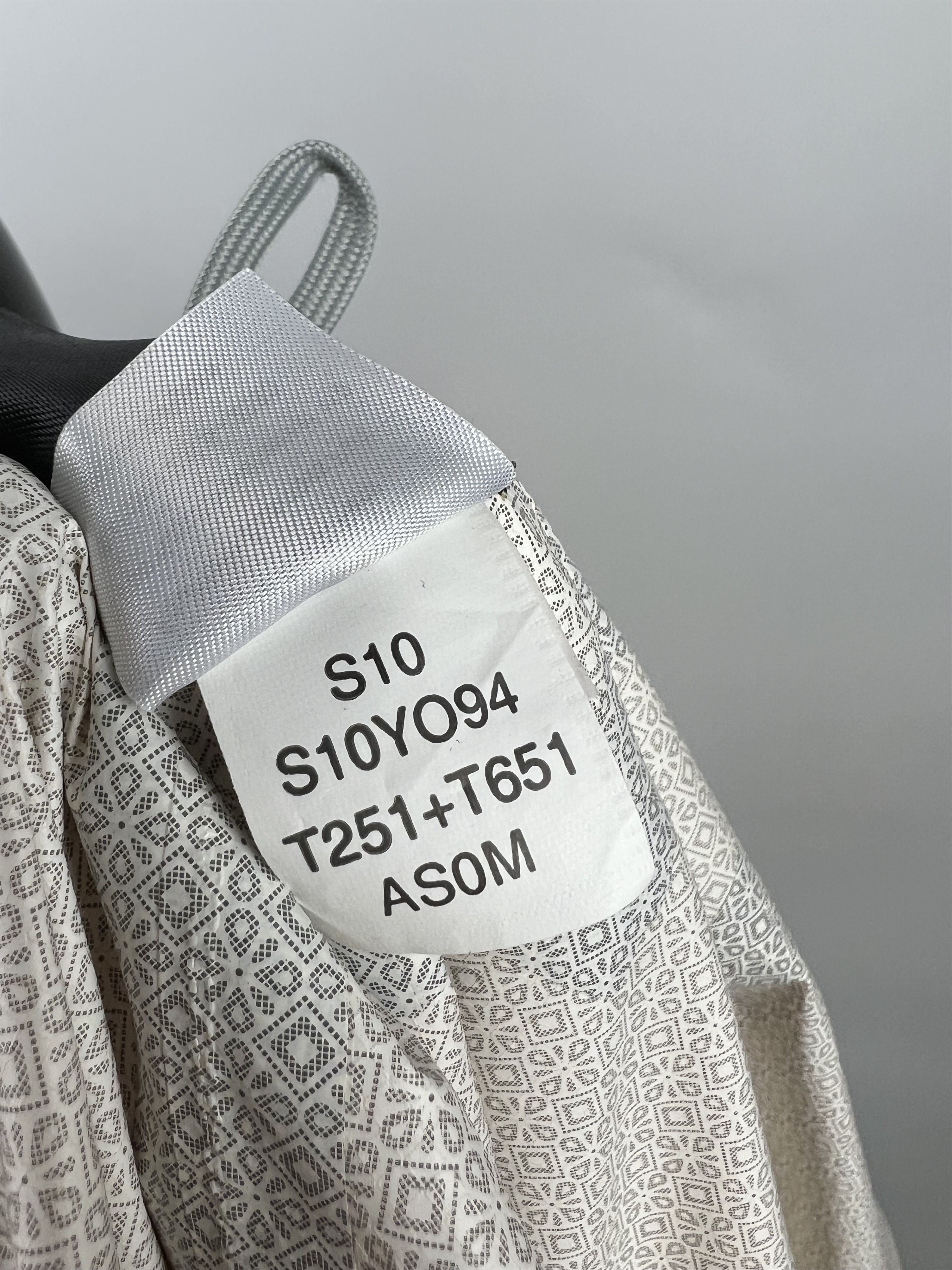 The North Face The North Face HyVent DT Lightweight Hooded Jacket XS Size XS / US 0-2 / IT 36-38 - 15 Thumbnail