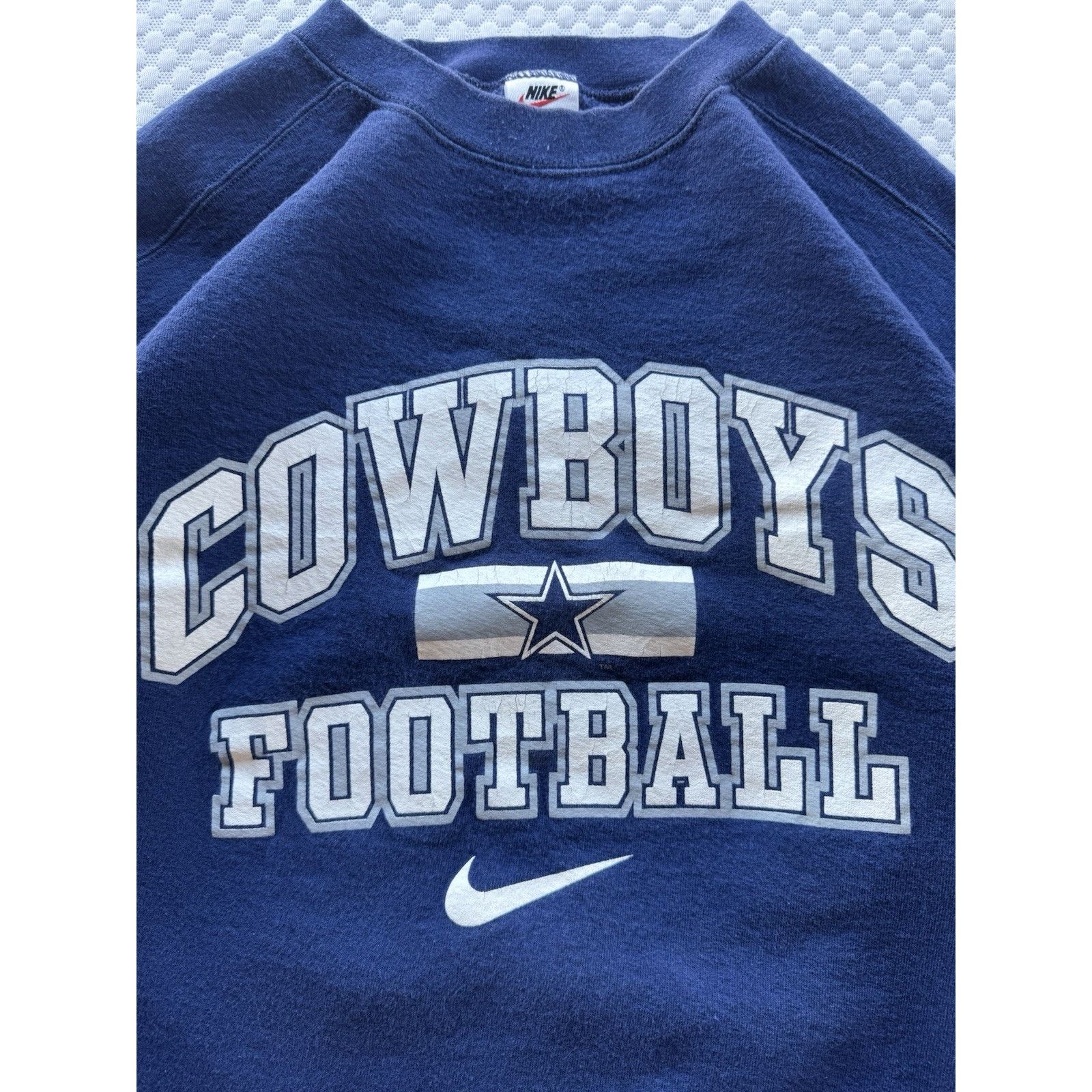 Nike Vintage Dallas Cowboys Nike Sweatshirt Made in USA NFL L Size US L / EU 52-54 / 3 - 3 Thumbnail