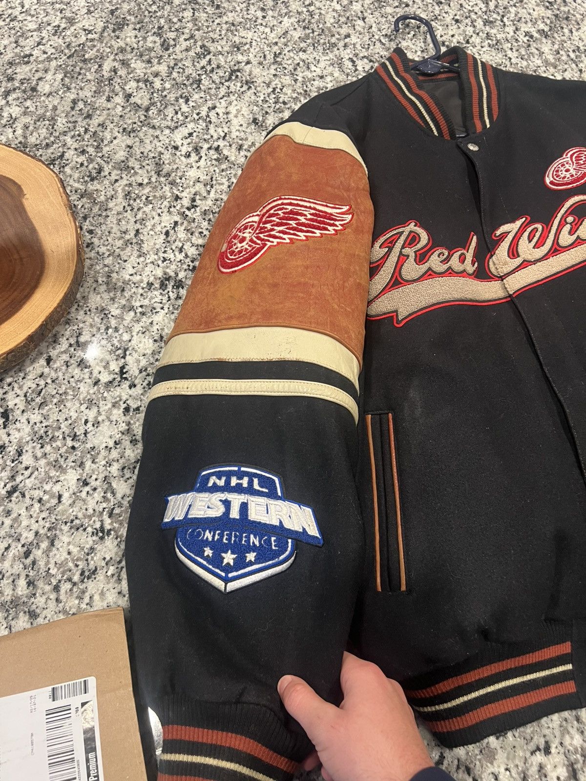 JH Design × Vintage Jh design Detroit Red Wings Hockey Reversible Jacket Size US XL / EU 56 / 4 - 6 Thumbnail
