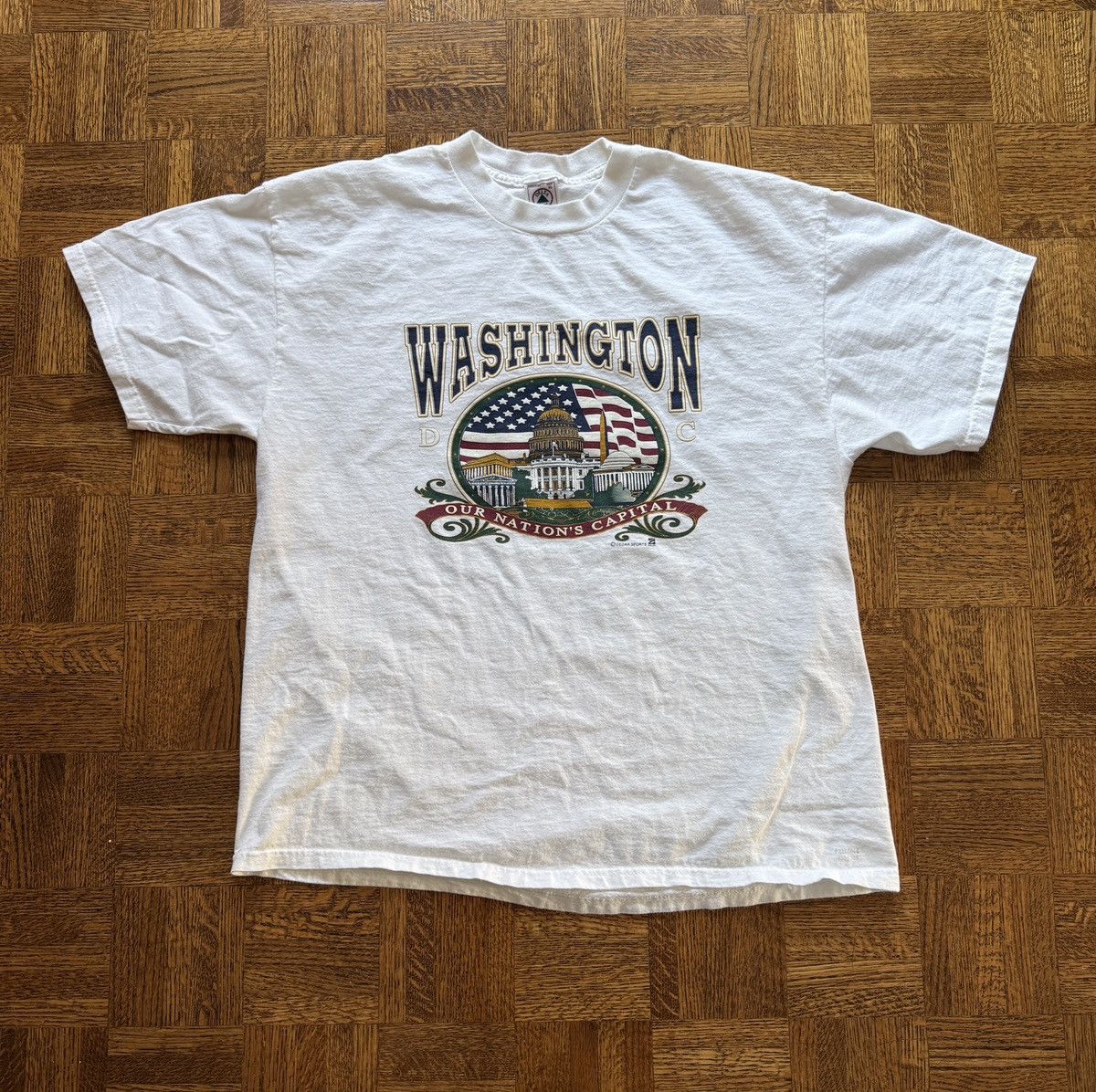Vintage Vintage 90s Washington D.C. Graphic Tee Size US XL / EU 56 / 4 - 1 Thumbnail