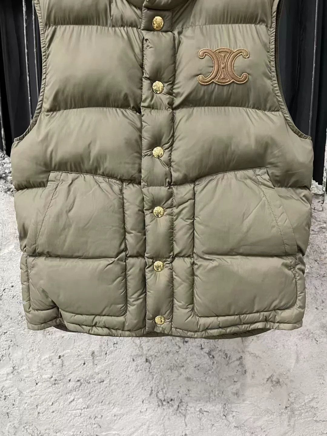 Celine Celine Triomphe Logo Down Vest Size US M / EU 48-50 / 2 - 4 Thumbnail