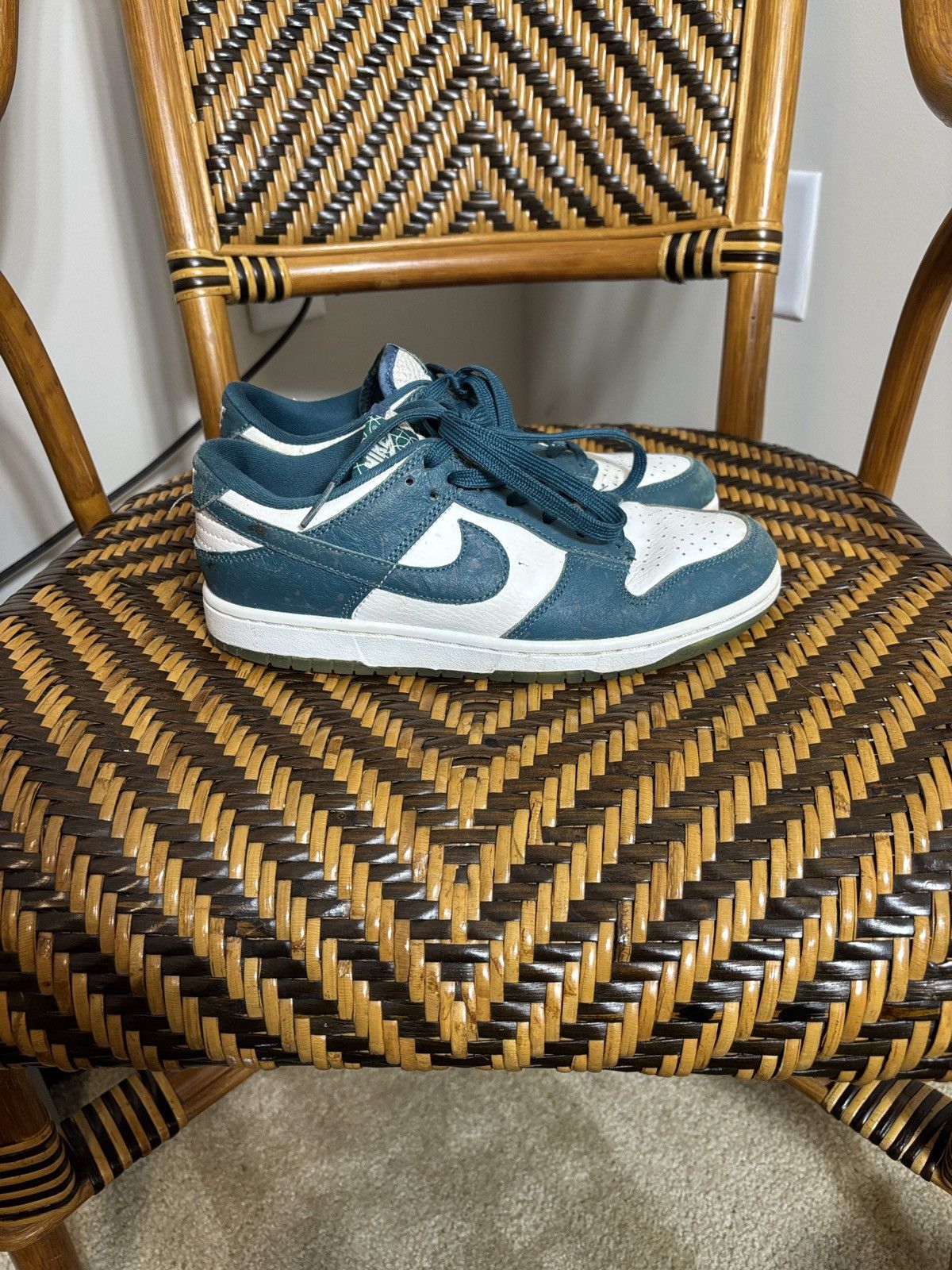 Nike Nike Dunk Low Ocean Women’s DV3029-100 Size US 7.5 / IT 37.5 - 1 Thumbnail