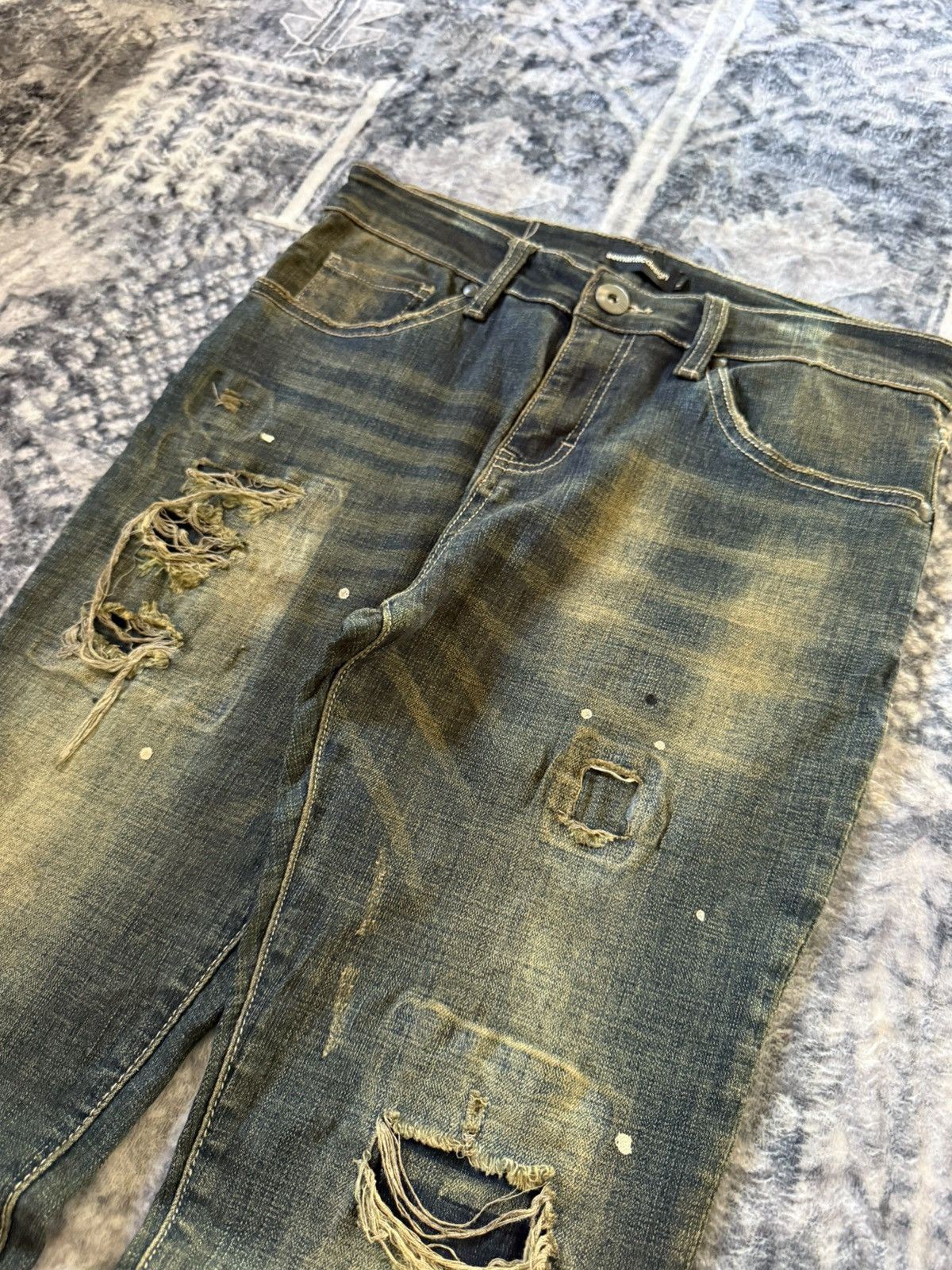 Hysteric Glamour Semantic Design Japan Mud Wash Distressed Tapered Jeans Size US 30 / EU 46 - 4 Thumbnail
