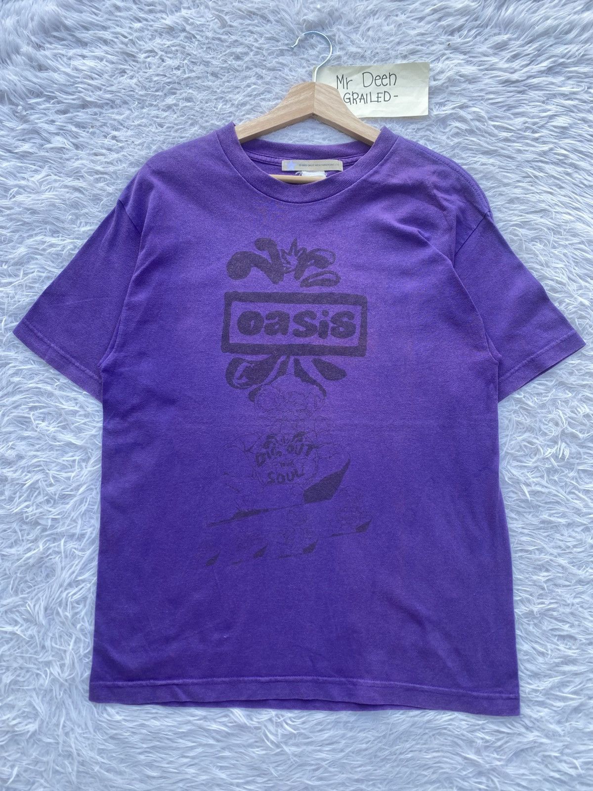Band Tees Vintage Oasis Band Tee Dig Out Your Soul Tshirt Size US M / EU 48-50 / 2 - 2 Thumbnail