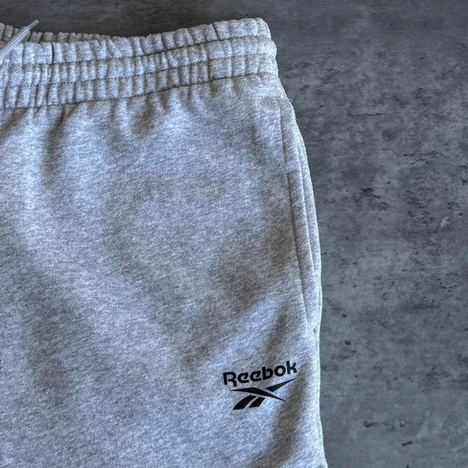 Reebok × Vintage Vintage Y2K Reebok Grey Baggy Cargo Technical Sweatpants Size US 40 / EU 56 - 3 Thumbnail