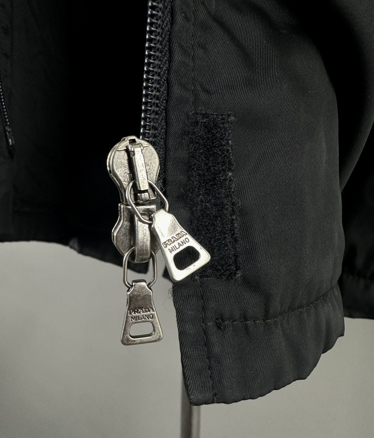 Prada Prada - Parka Zip Hooded - Nylon Jacket in Black Size US S / EU 44-46 / 1 - 11 Thumbnail