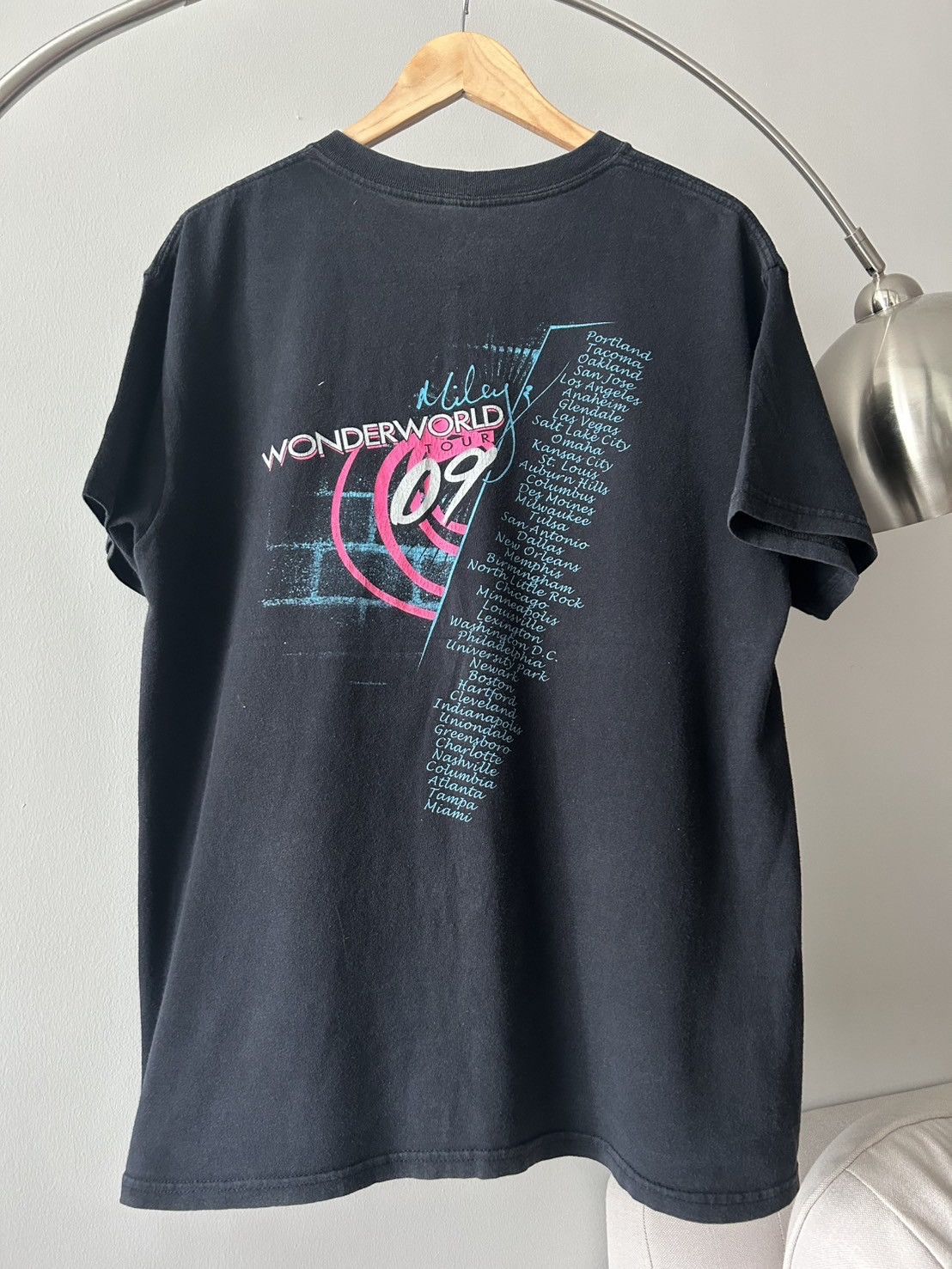 Other Miley Cyrus T Shirt 00’ Size US L / EU 52-54 / 3 - 4 Thumbnail