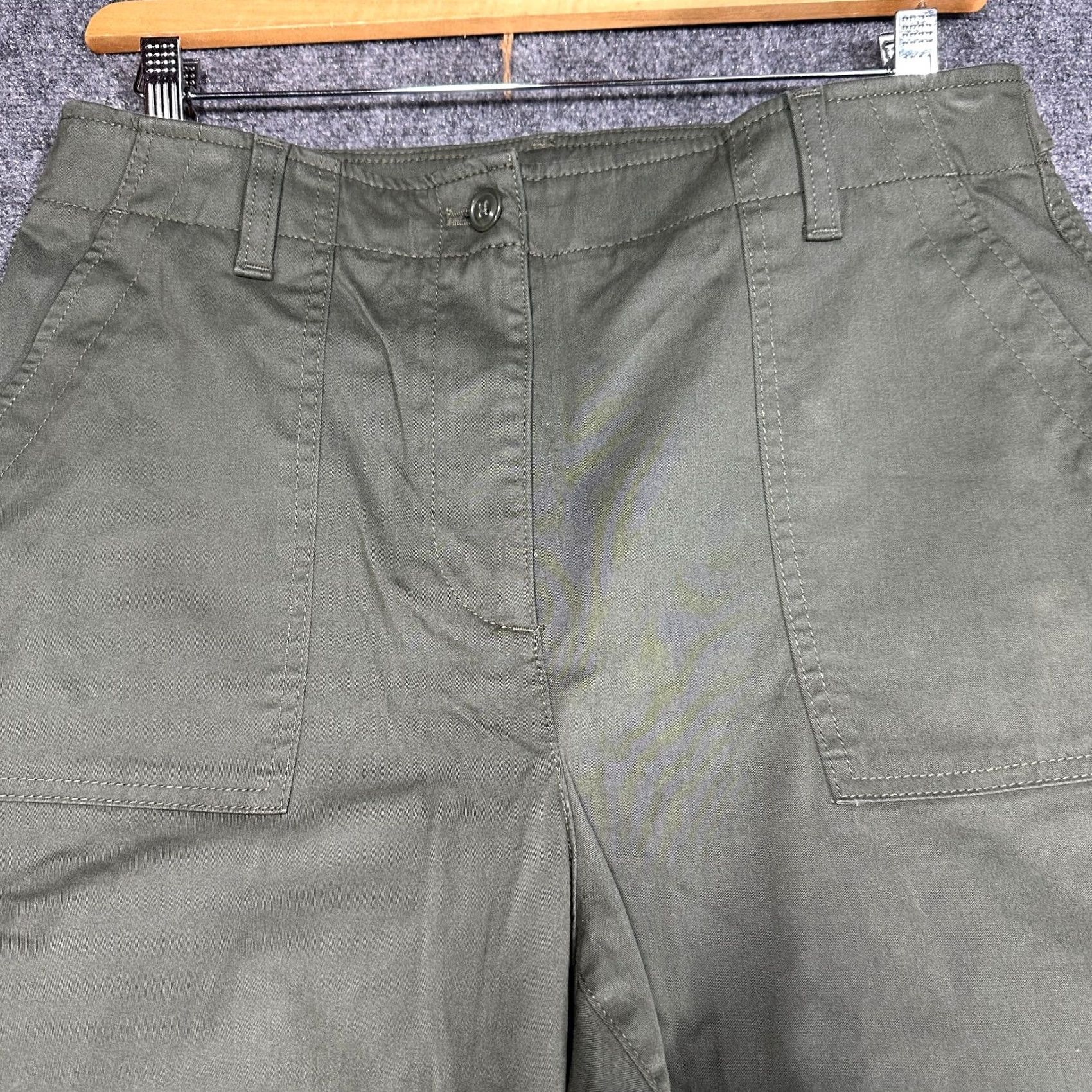 Talbots Talbots Pants Womens 12P High Waist Patch Pocket Crop Green Cotton Stretch Size 34" / US 12 / IT 48 - 3 Thumbnail