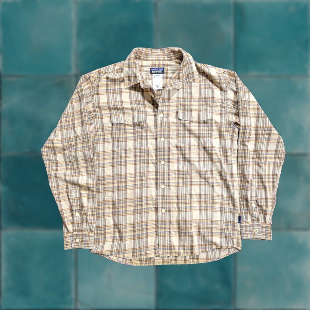Patagonia Patagonia Shirt Mens M Lightweight Fjord Flannel Button-Up Long Sleeve Plaid Gray Cotton Casual Outdoor Classic Nature Outdoor Size US M / EU 48-50 / 2 - 1 Thumbnail