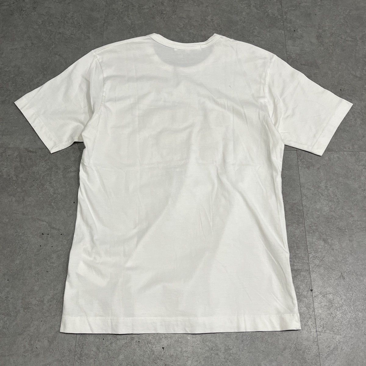 Comme des Garcons 2000s Comme des garcons parfums beads Tee Size US L / EU 52-54 / 3 - 7 Thumbnail
