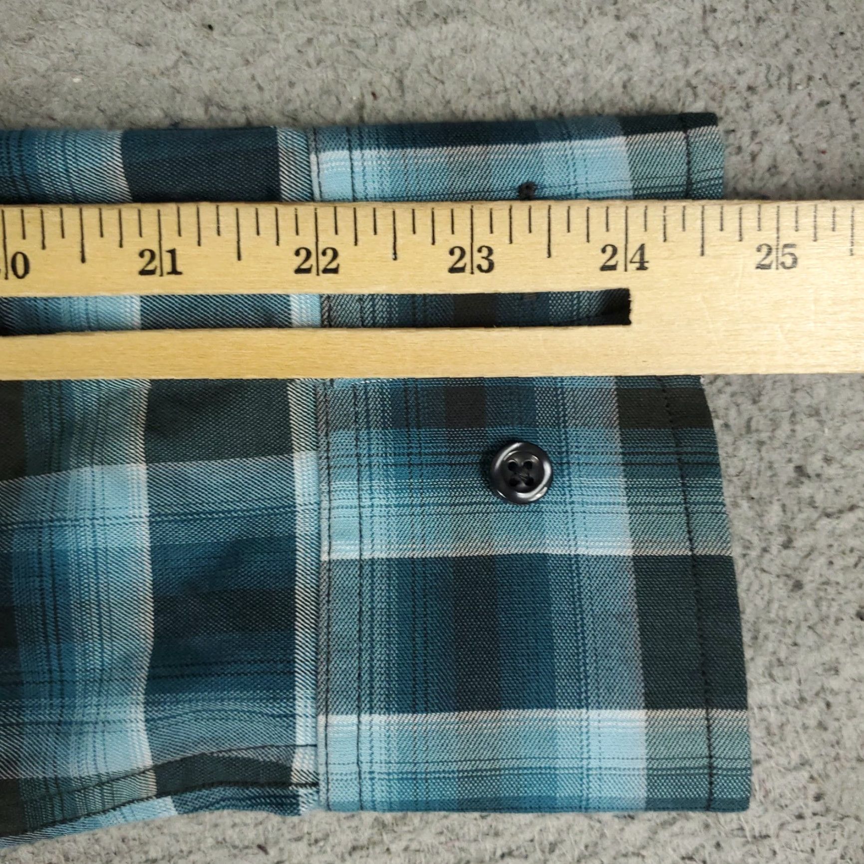 Tommy Bahama Tommy Bahama Shirt Mens Small Blue Plaid Cotton Button-Up Long Sleeve Size US S / EU 44-46 / 1 - 6 Thumbnail