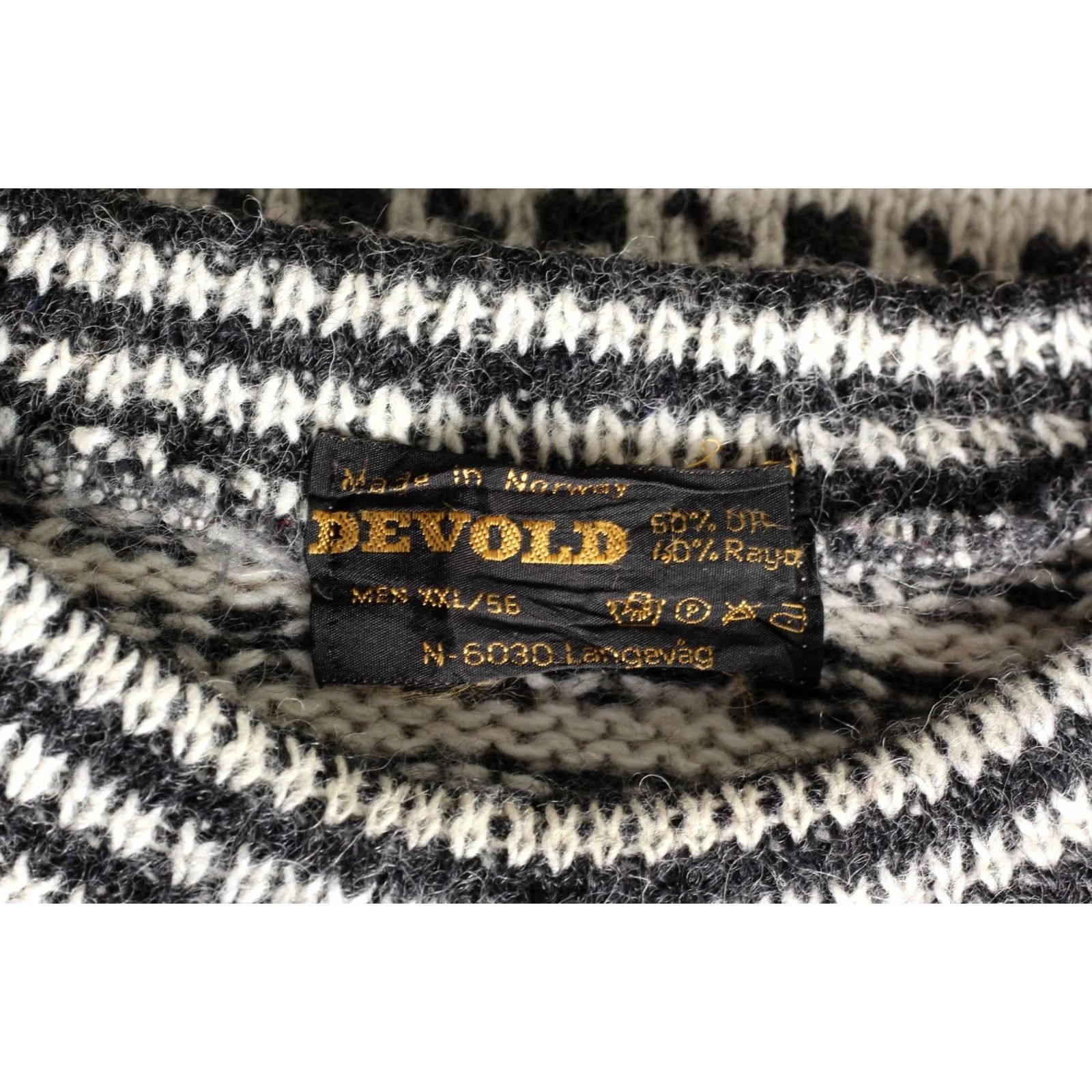 Vintage DEVOLD Norway Nordic Crew Neck Chunky Wool Jumper Sweater Men XXL / 56 Multicoloured Fair Isle Jumper Mens 2XL Vintage Size US XXL / EU 58 / 5 - 4 Thumbnail