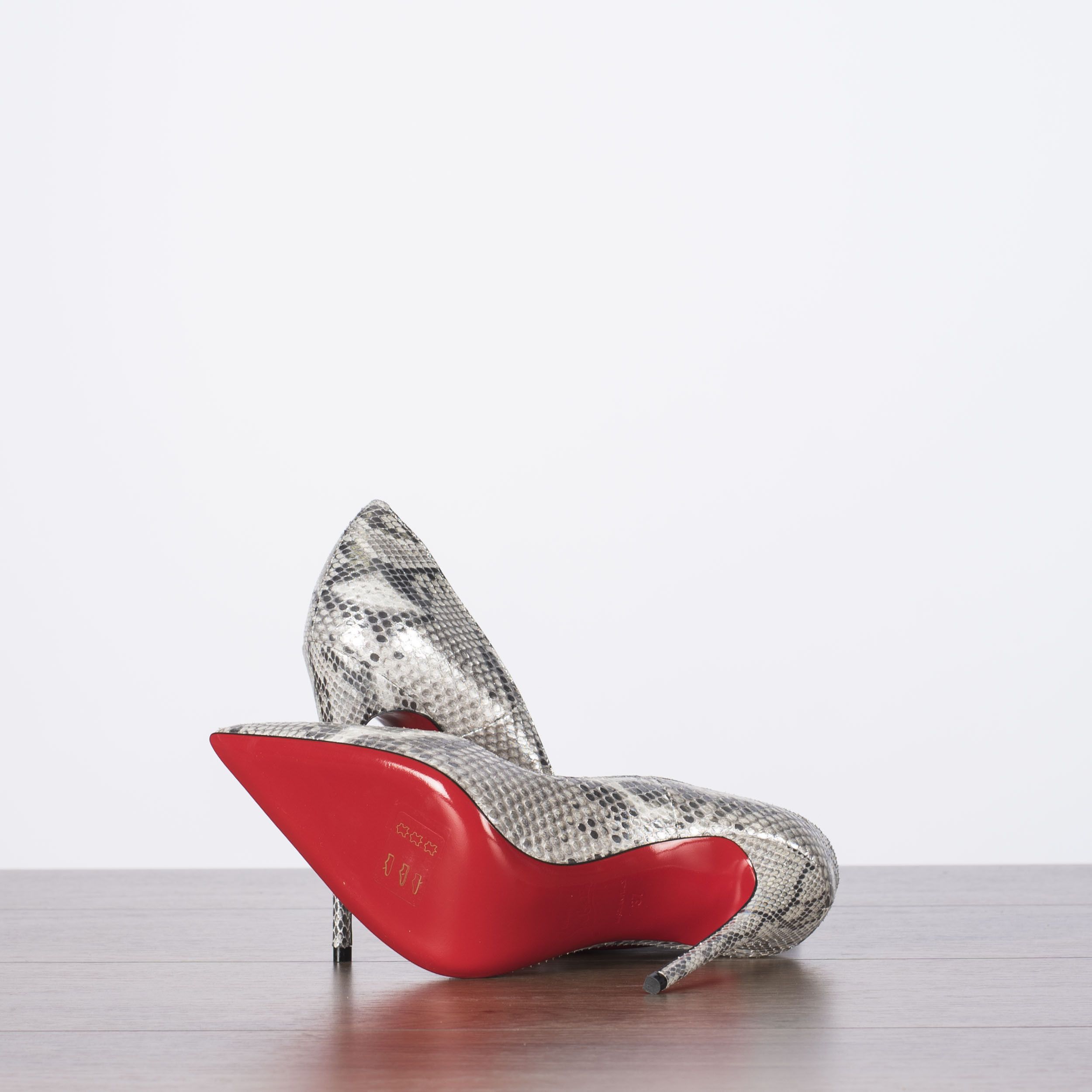 Christian Louboutin So Kate 120 Roccia Python Glacier High Heel Pumps Size US 7 / IT 37 - 10 Thumbnail
