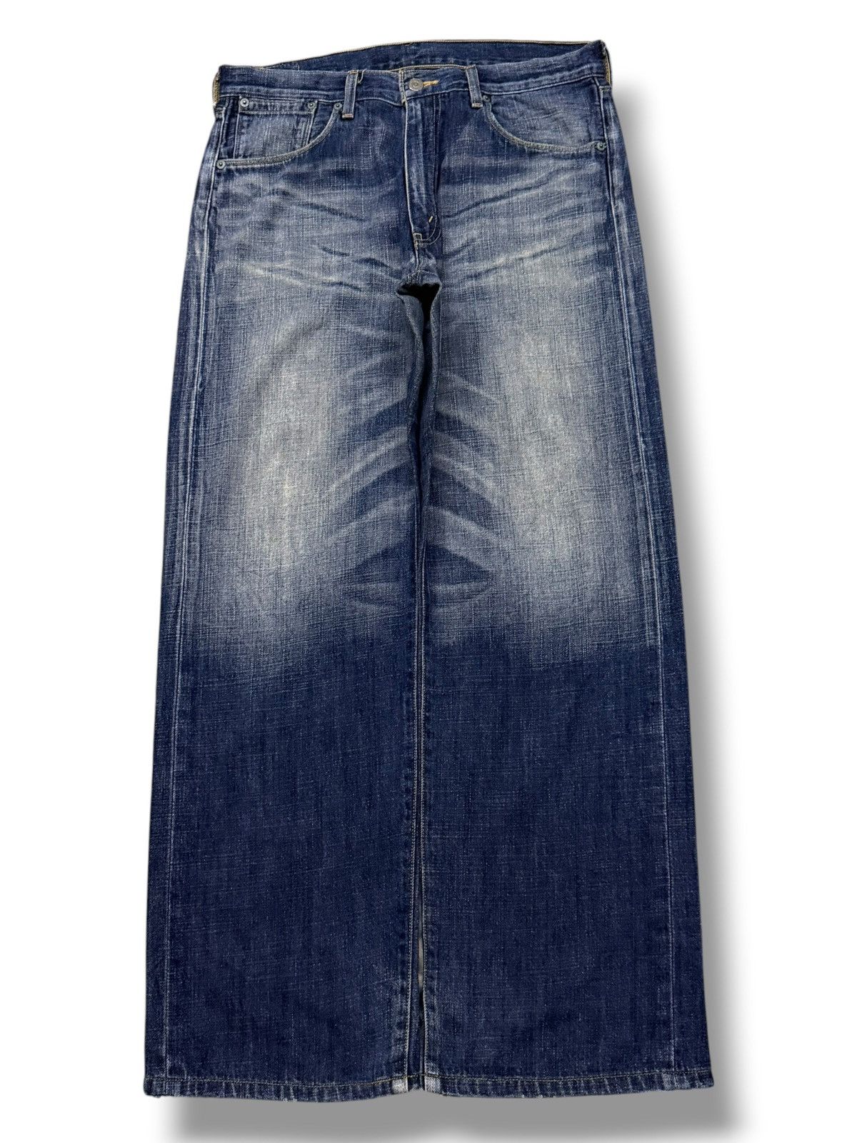 Levi's Vintage Levi’s 553 Japan Denim Jeans | Wide Fit | W32 Size US 32 / EU 48 - 2 Thumbnail