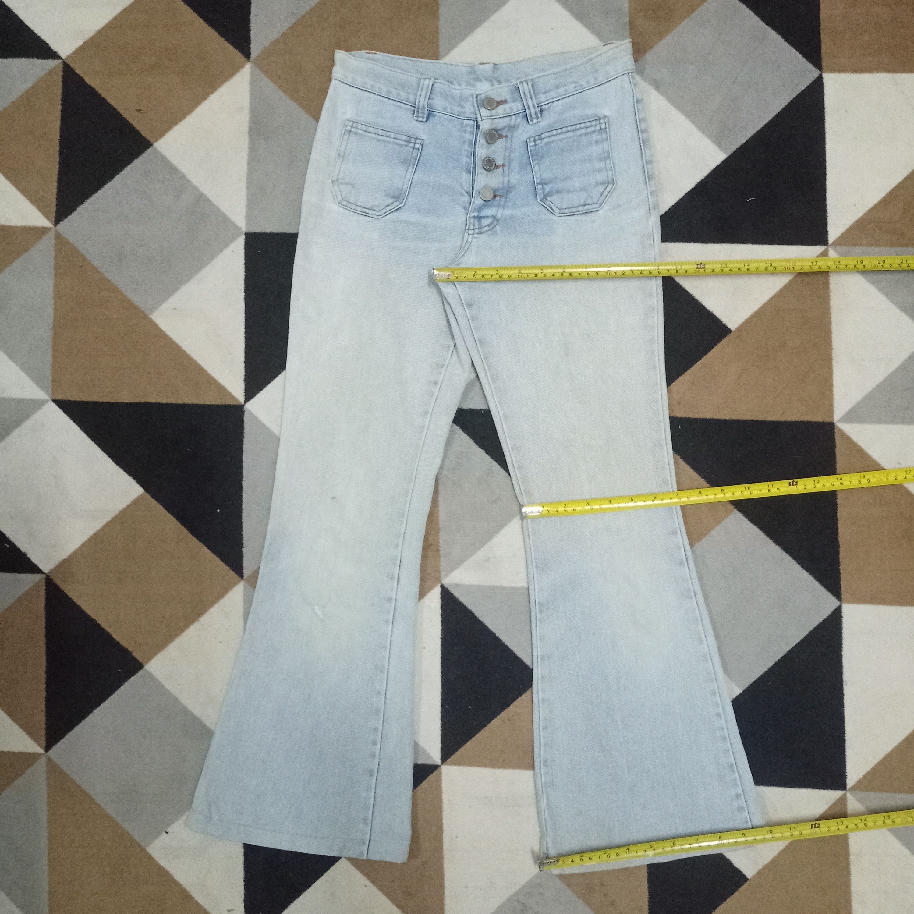 Japanese Brand Vintage Japanese Brand Flare Denim Bush Pants Size 27" / US 4 / IT 40 - 10 Thumbnail