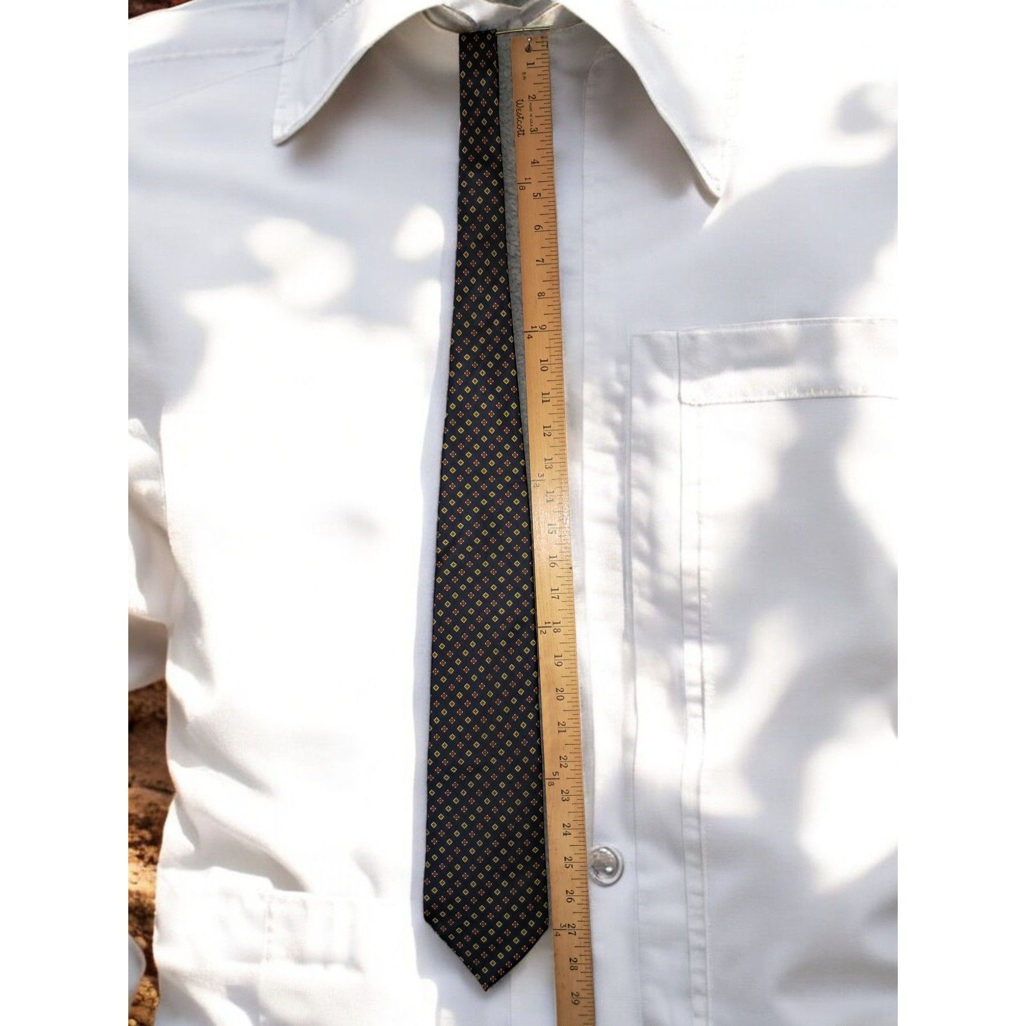Firenze Firenze 100% Silk Tie, Black Geometric with Accents of Red, Size ONE SIZE - 7 Thumbnail