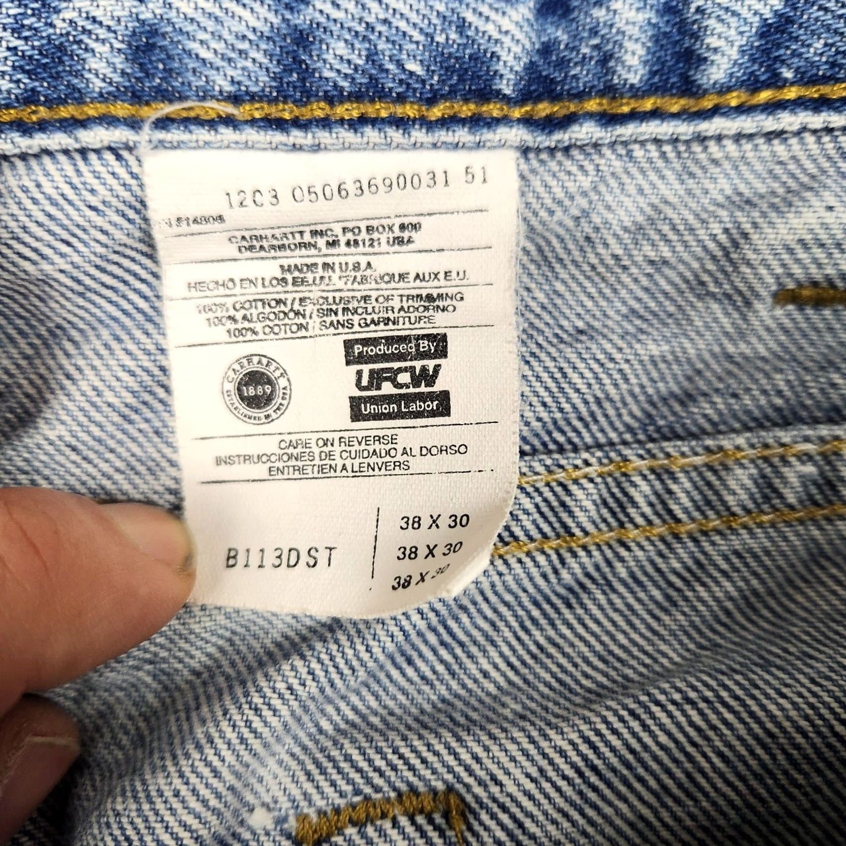Carhartt Carhartt Vtg B113DST Jeans Mens 38x30 Blue Denim Straight Fit Outdoor Pants B120 Size US 38 / EU 54 - 4 Thumbnail