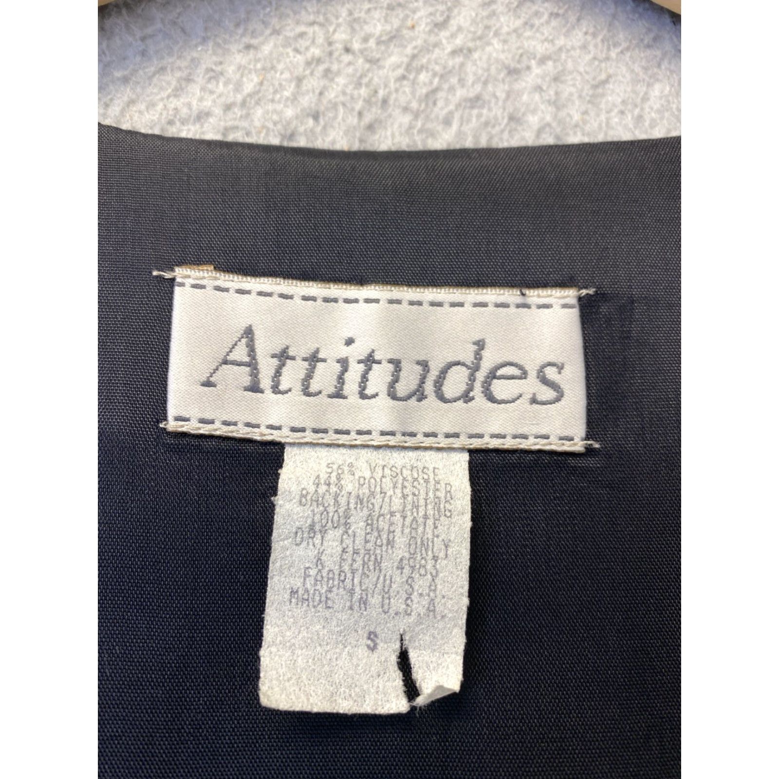 Vintage Vintage Attitudes Collection Mens Vest Size Small /142-14 Size US S / EU 44-46 / 1 - 2 Thumbnail