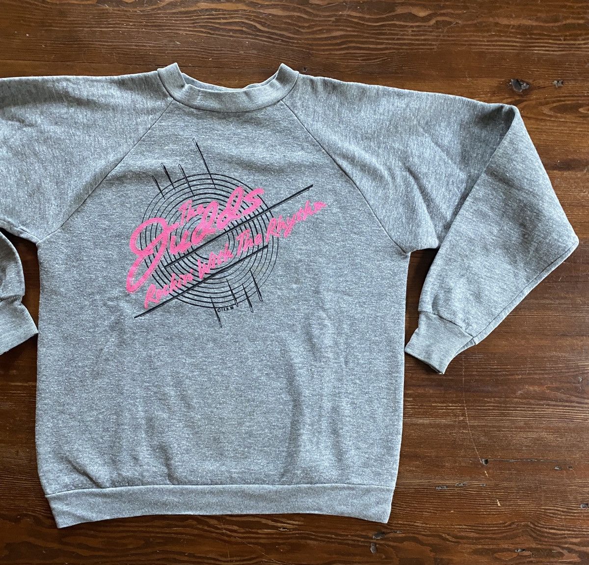 image of Tour Tee x Vintage ‘86 The Judds Live Tour Raglan Crewneck Sweatshirt in Grey, Men's (Size XS)