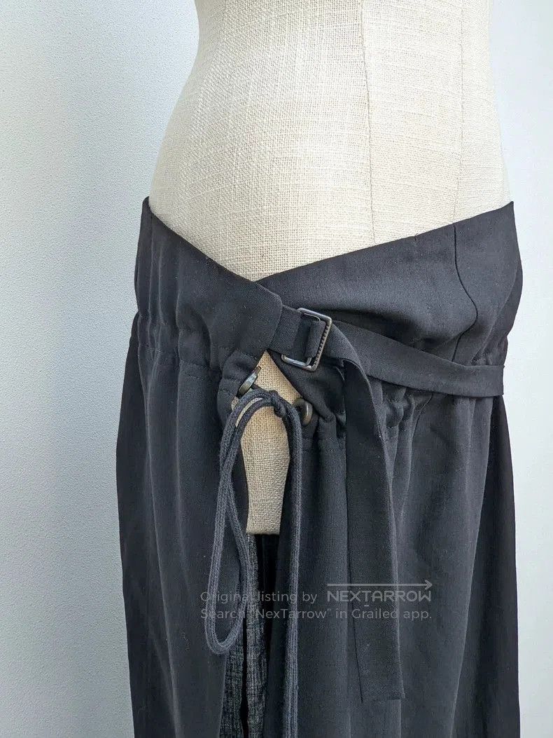 Ann Demeulemeester ann demeulemeester women's wool skirt . Size 28" / US 6 / IT 42 - 6 Thumbnail