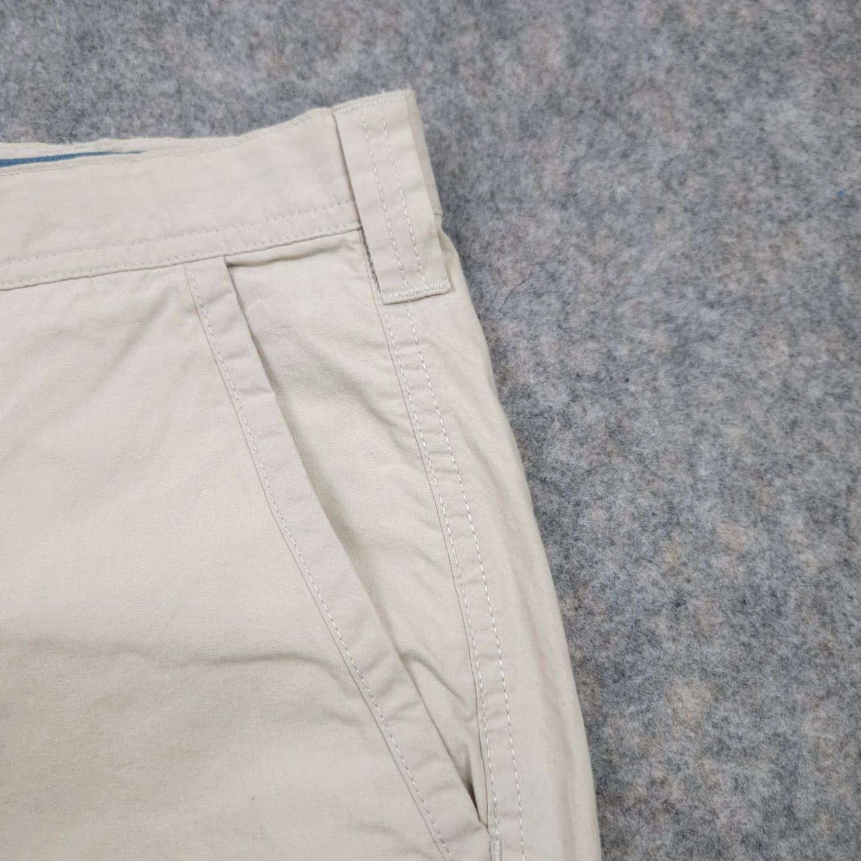 Vintage Columbia Shorts Mens 42 Tan 8'' Inseam Modern Classic Easy Fit Outdoor Camping Casual Travel Size US 42 / EU 58 - 4 Thumbnail