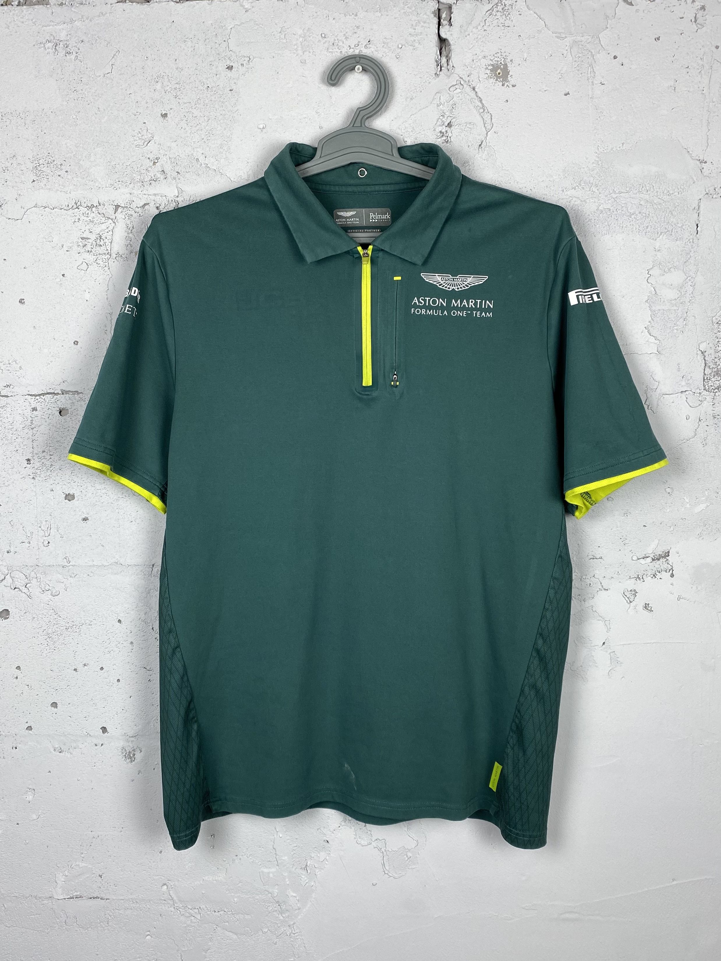Formula 1 Aston Martin formula 1 racing t shirt Size US XL / EU 56 / 4 - 1 Thumbnail