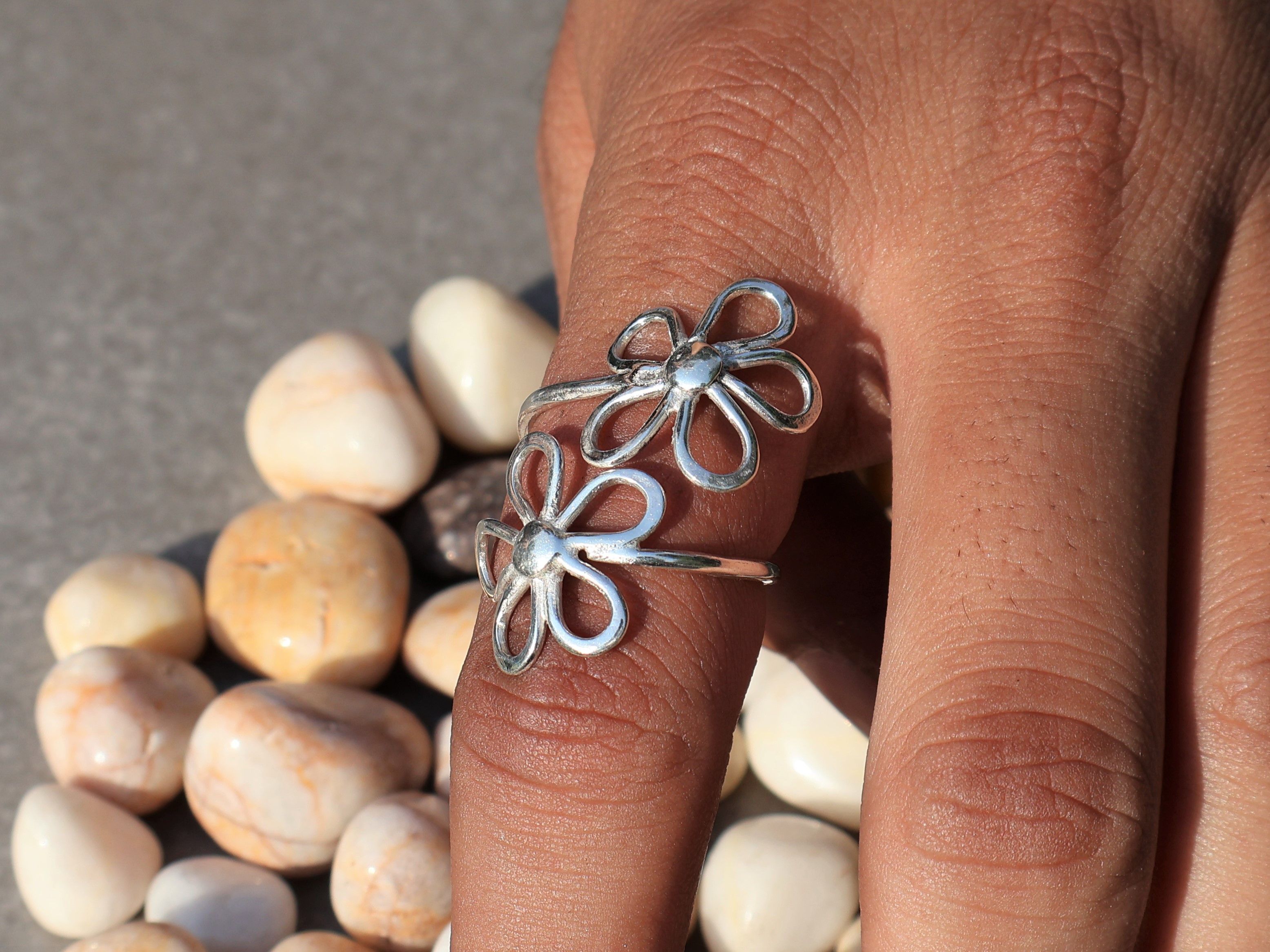 Handmade Flower Ring, Sterling Silver Jewelry, Handmade Promise Ring, Size ONE SIZE - 1 Thumbnail