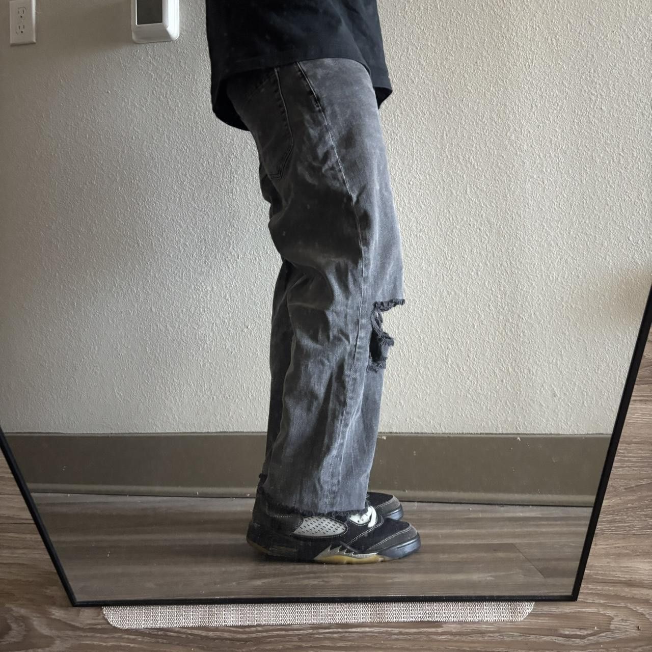 Vintage Crazy Vintage Y2K/2000s Grunge Black Distressed Denim Jeans! 28x23 Size US 28 / EU 44 - 2 Thumbnail