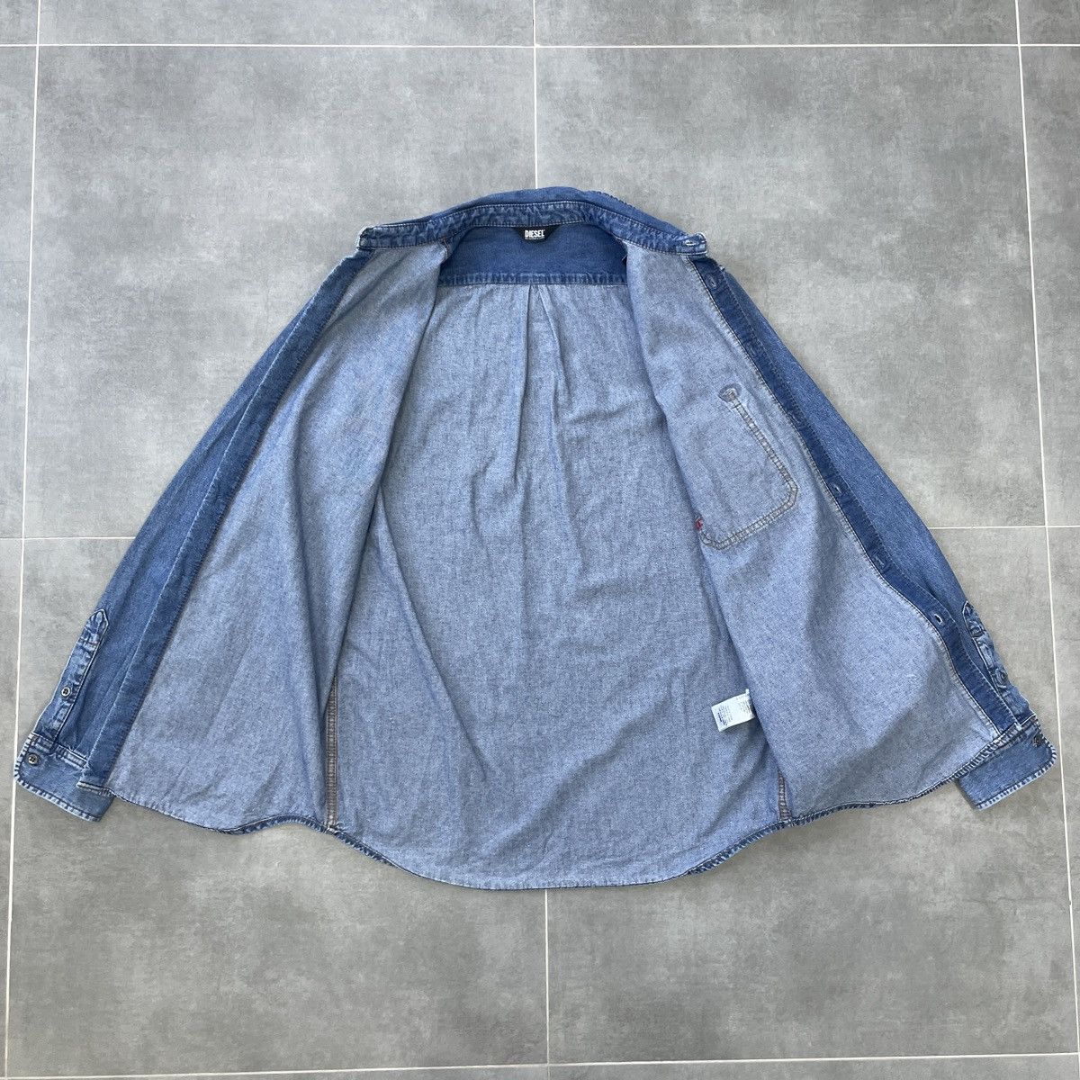 Diesel Diesel Button Shirt Size L Size US L / EU 52-54 / 3 - 12 Thumbnail