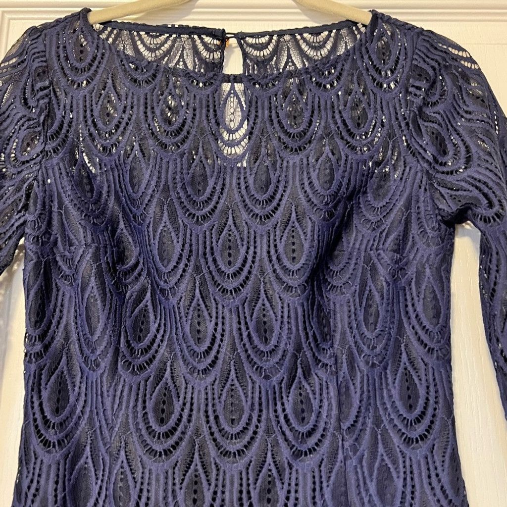 Lilly Pulitzer Lilly Pulitzer Scalloped Lace Navy Blue Dress size 0 - XS Size XS / US 0-2 / IT 36-38 - 4 Thumbnail