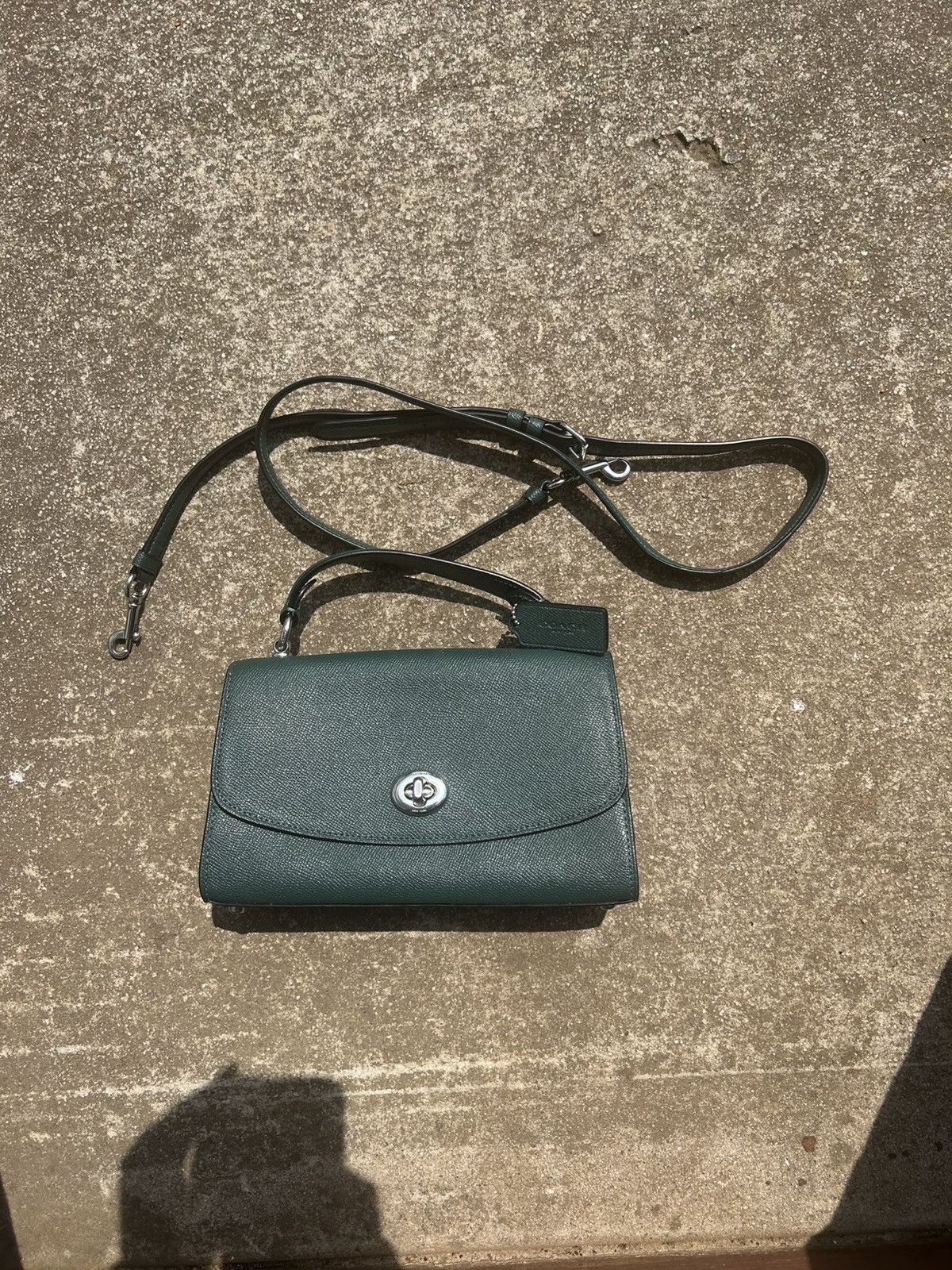 Coach Coach Green Leather Turnlock Crossbody Size ONE SIZE - 1 Thumbnail