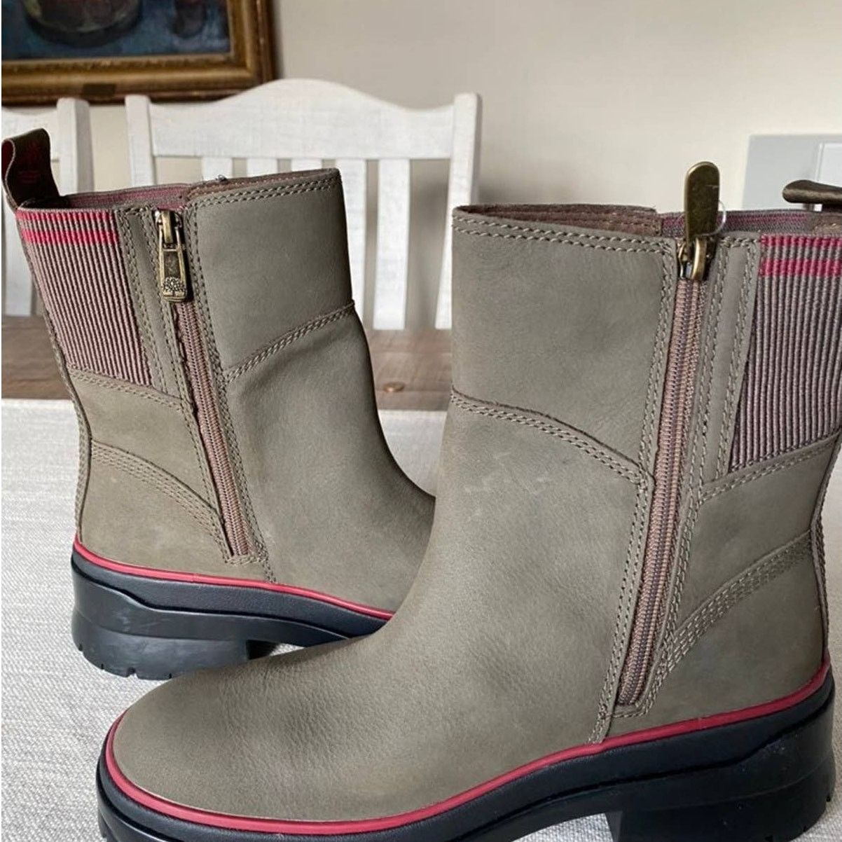 Timberland NWOT Timberland Boots Size US 7 / EU 40 - 4 Thumbnail