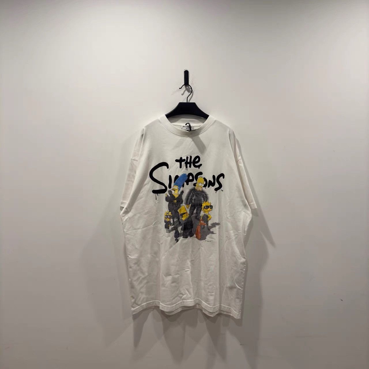 Balenciaga Balenciaga White Simpsons Short Sleeve K28 Size US M / EU 48-50 / 2 - 1 Thumbnail