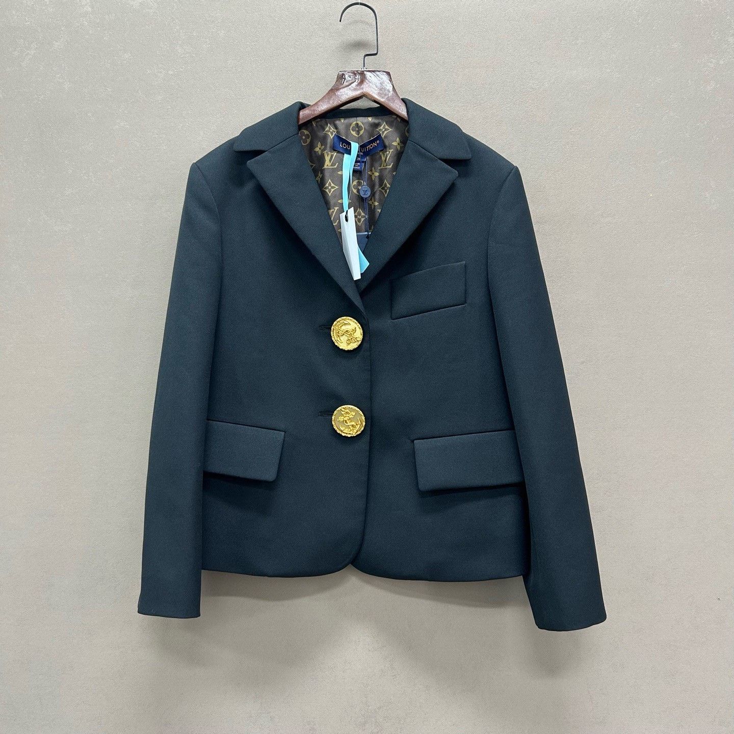 Louis Vuitton Louis Vuitton Black Monogram Anchor Buckle Blazer Size XS / US 0-2 / IT 36-38 - 1 Thumbnail