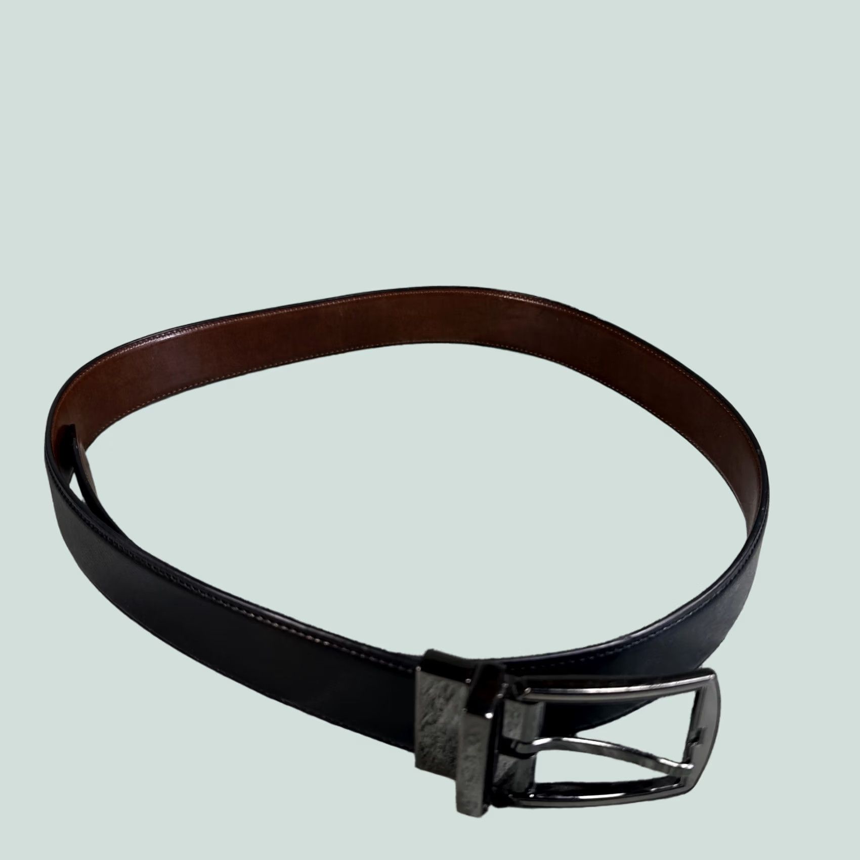 Perry Ellis Perry Ellis Leather Reversible Belt 32/80 Black-Brown Mens Belt Regular Size Size 32 - 1 Thumbnail