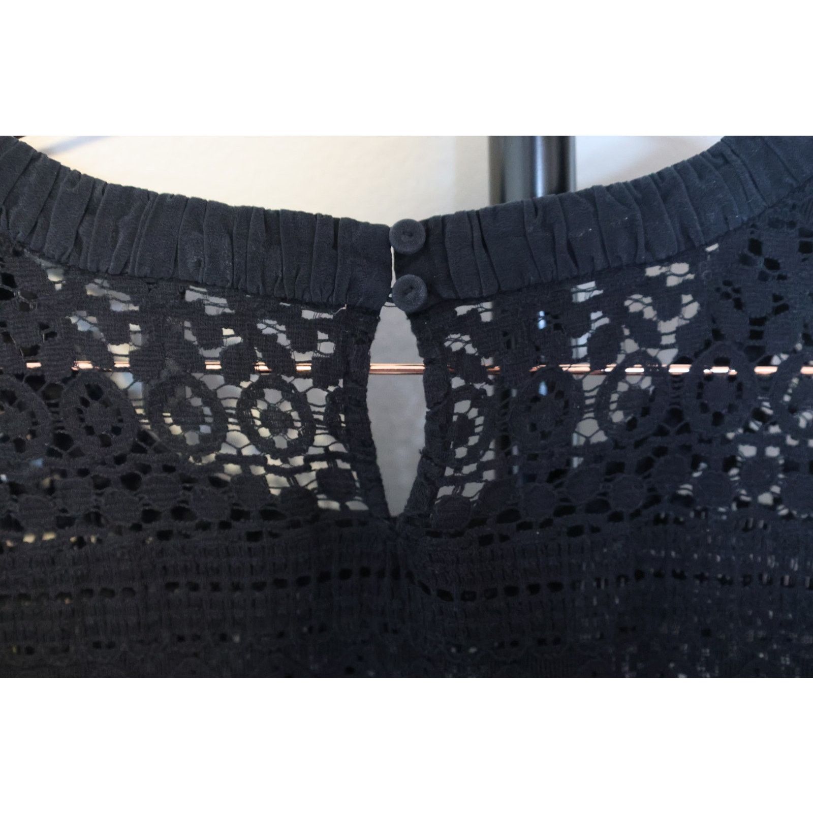 Other BCBGMAXAZRIA Darlita Lace Sheath Dress - Size 6 - Black -EUC Size M / US 6-8 / IT 42-44 - 7 Thumbnail