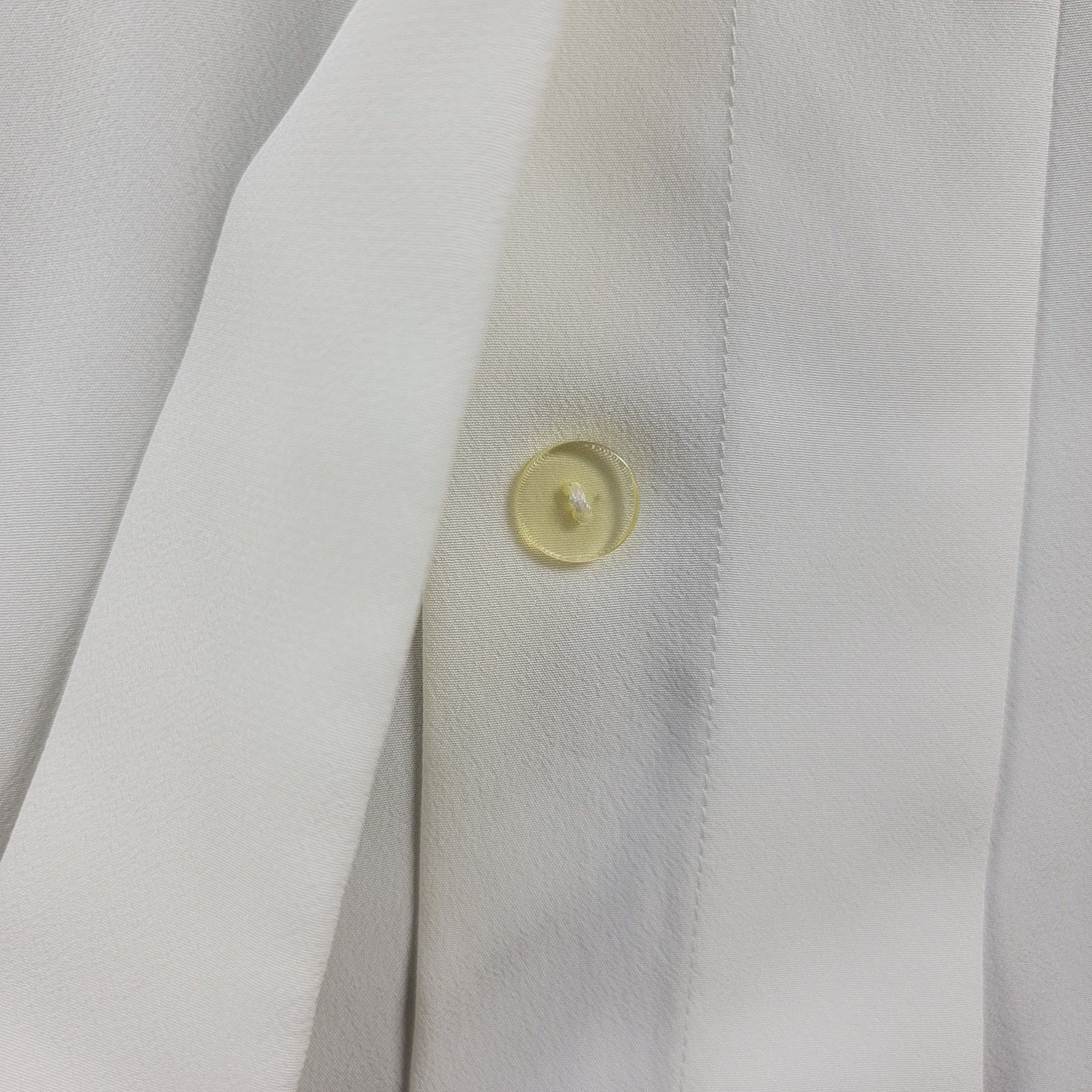 Courreges Courreges Vintage Polyester Pleated Button Down Shirt France Size M / US 6-8 / IT 42-44 - 11 Thumbnail